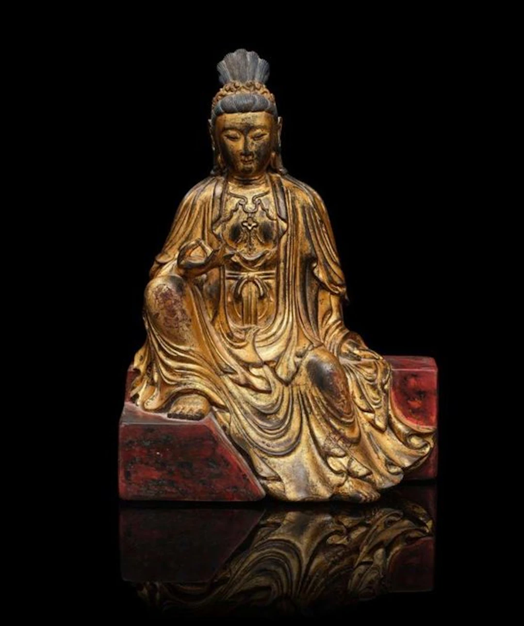 A Lacquered and Gilt-Wood Figure of Guanyin 19th–20th Century