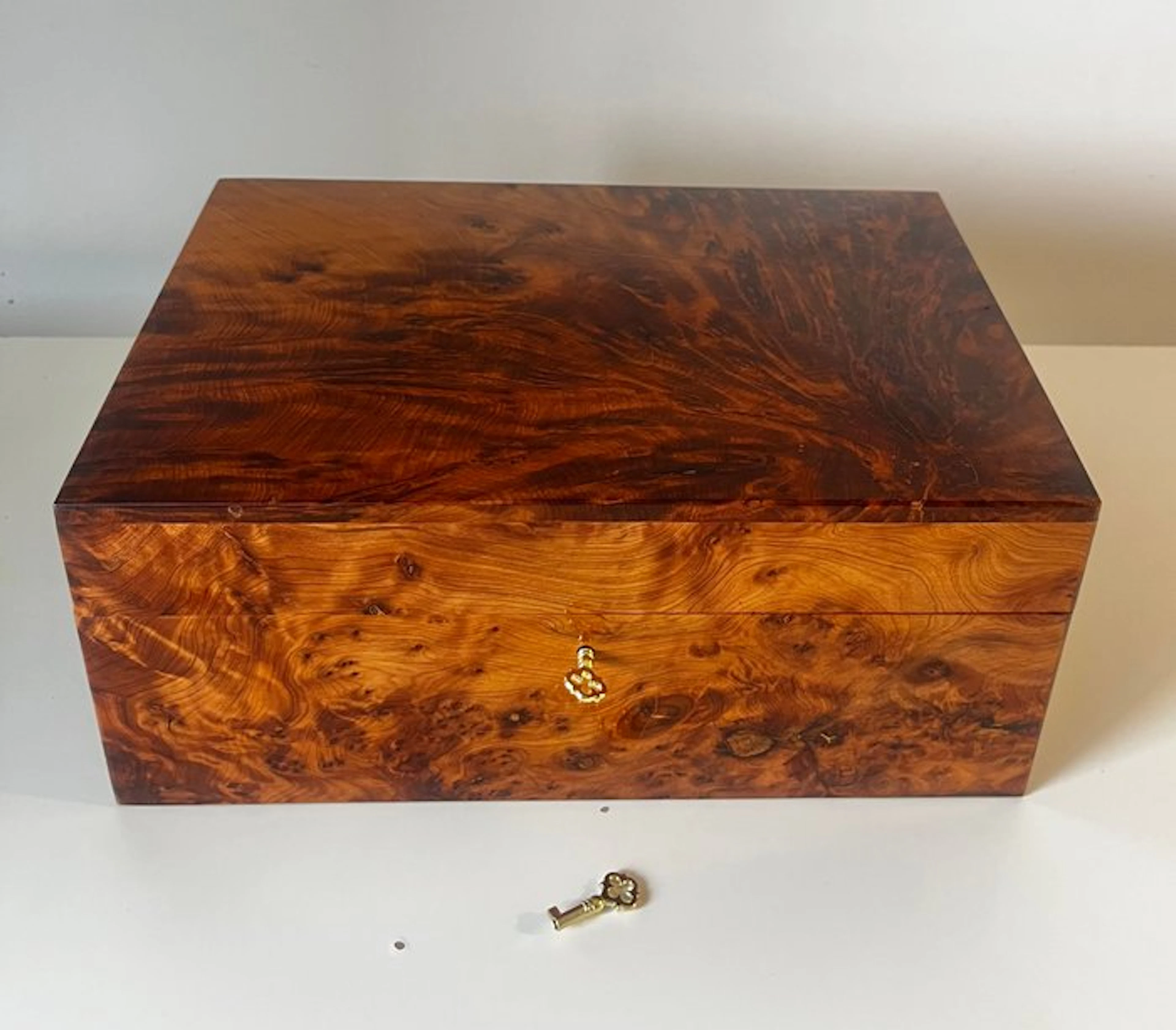 Jewellery box - Thuya