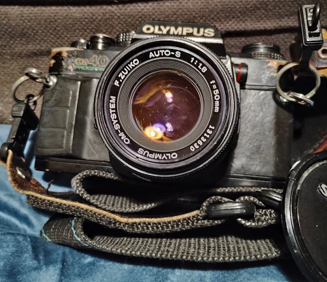 Olympus OM-40 + 50mm F1.8 Analogue camera