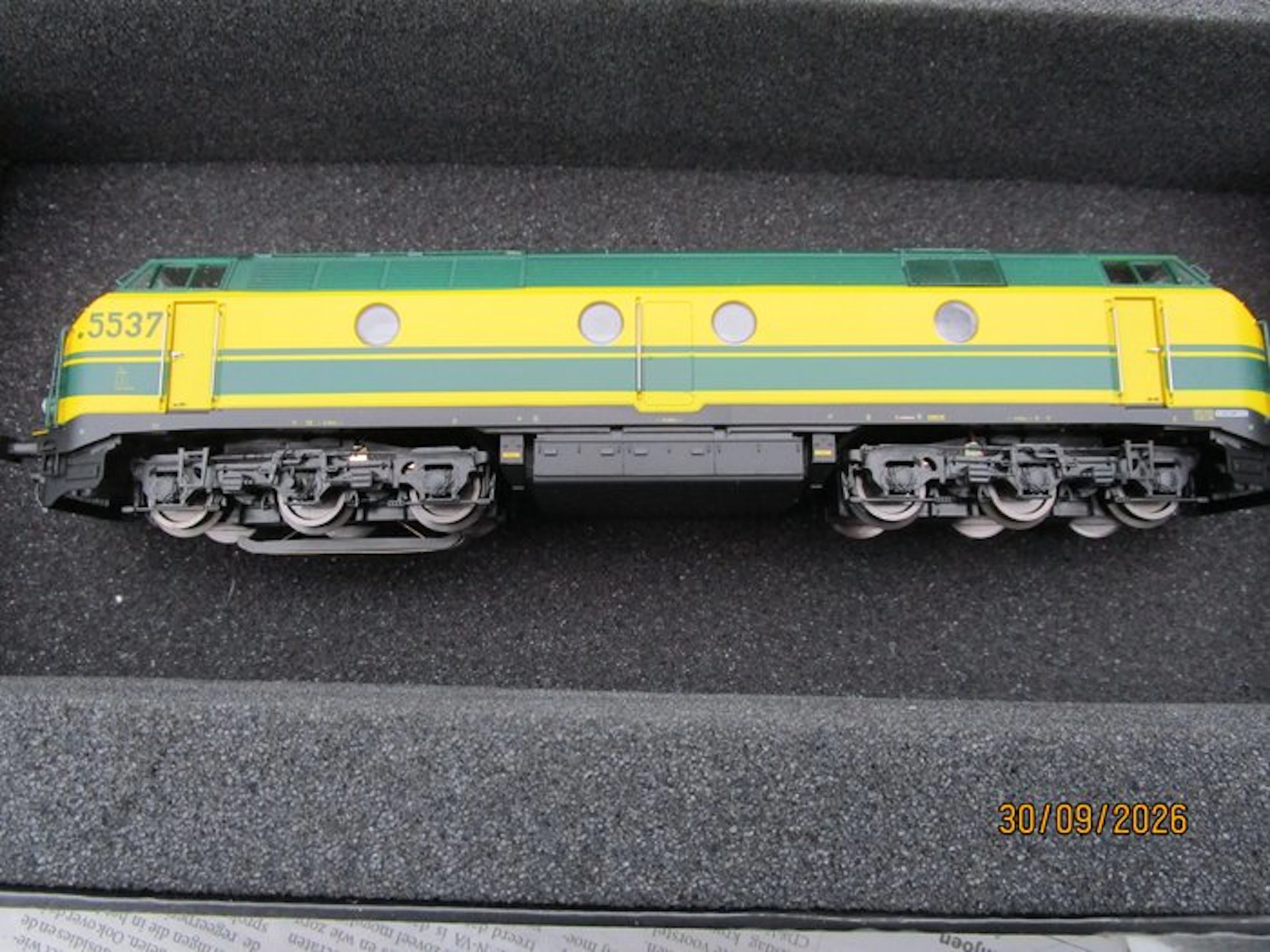 B-Models H0 - 22 106 - Model train locomotive (1)...