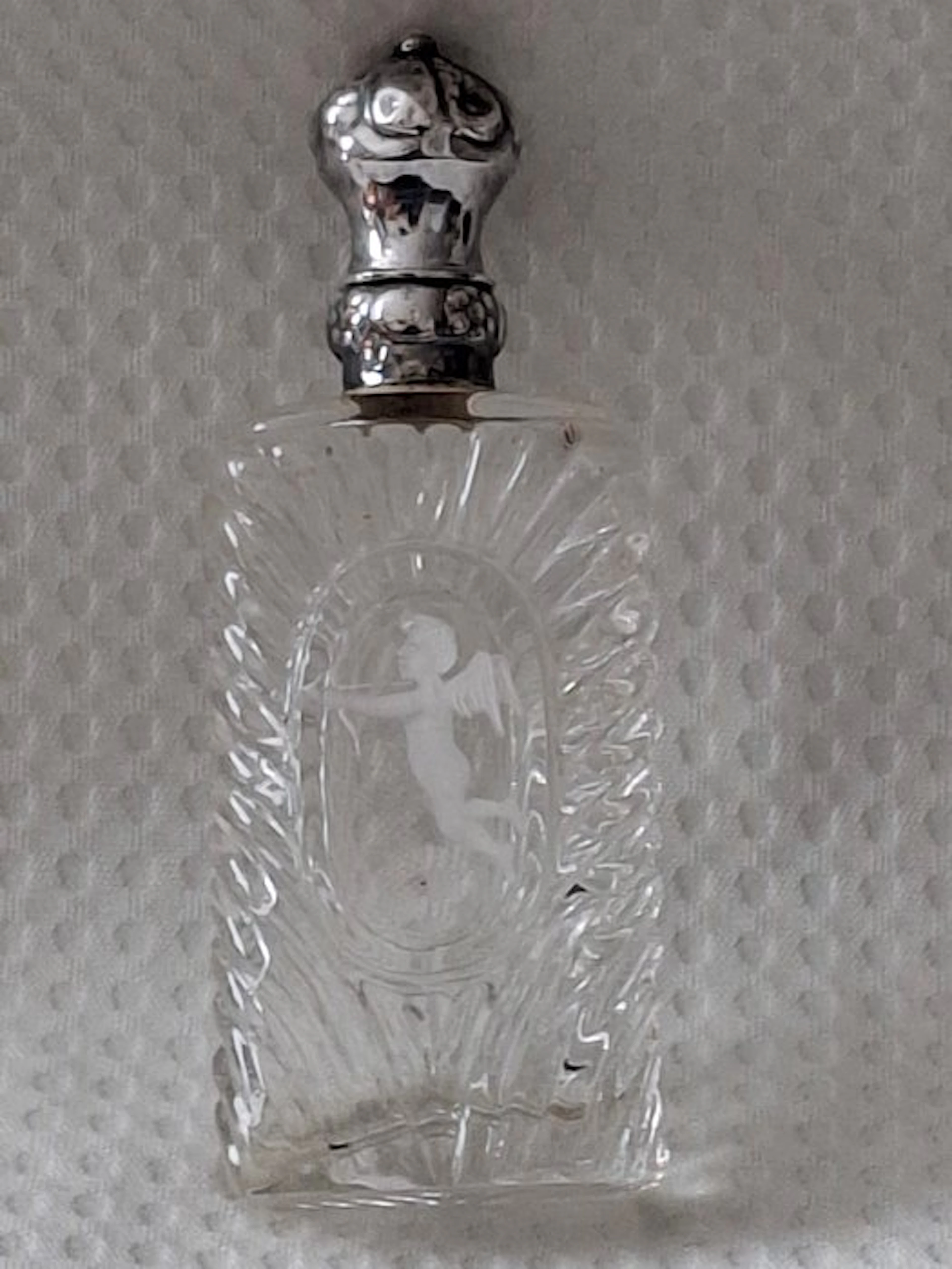 Perfume flask - Antique