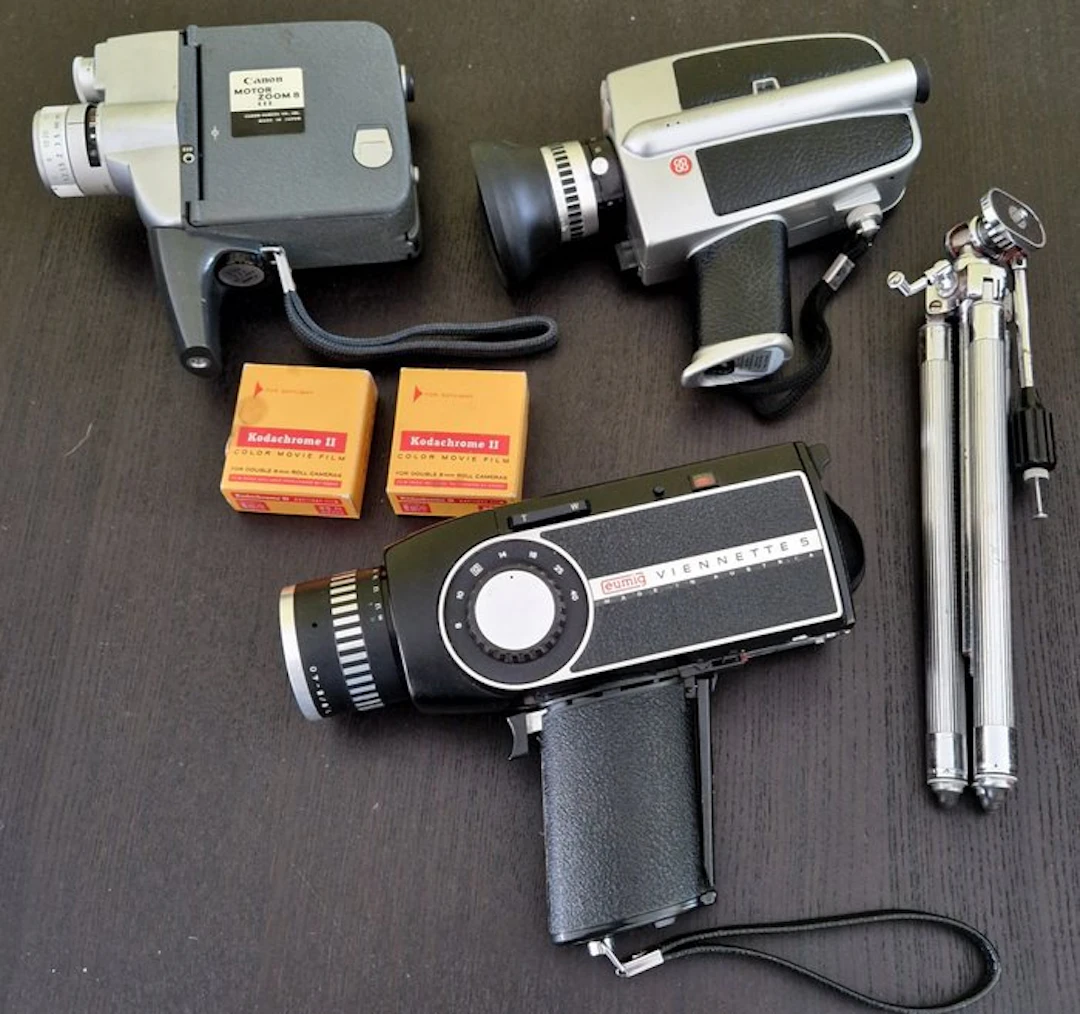 Canon, Bauer, Eumig MOTOR ZOOM 8 EEE Movie camera