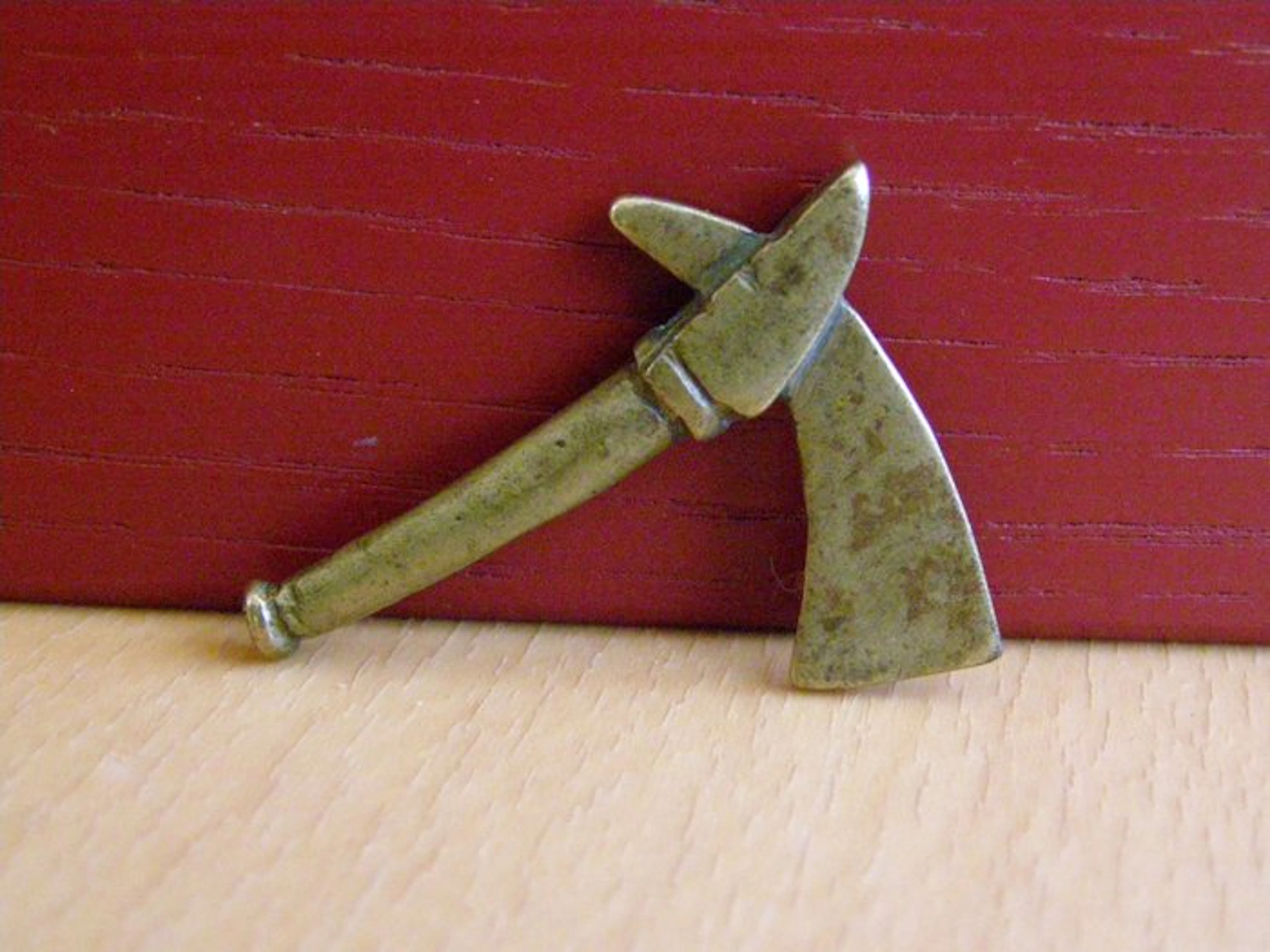 Gold weight - axe - tools - proverb - Abrammuo - Mrammuo - Akan