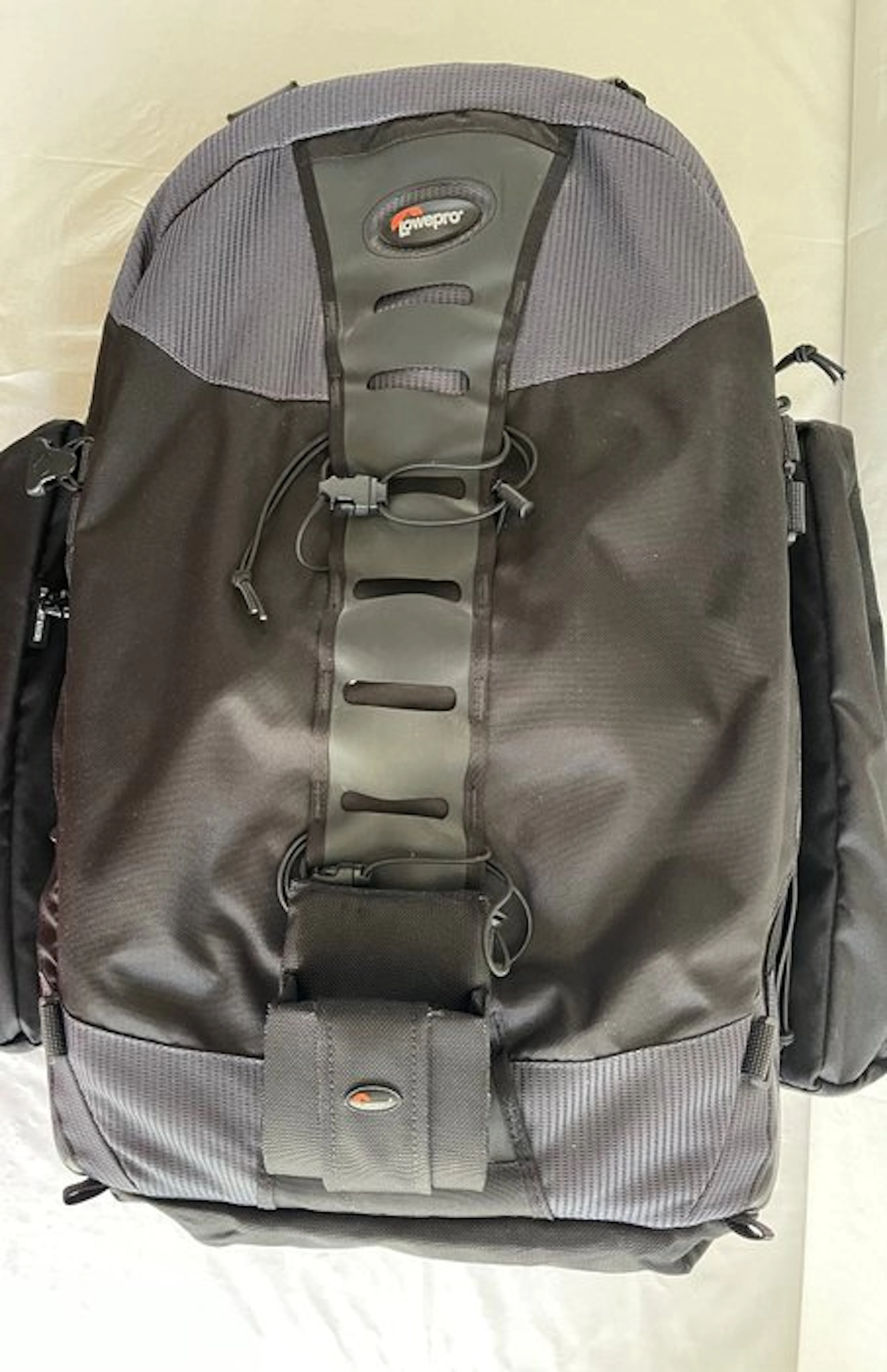 Lowepro Super Trekker AW II Camera bag
