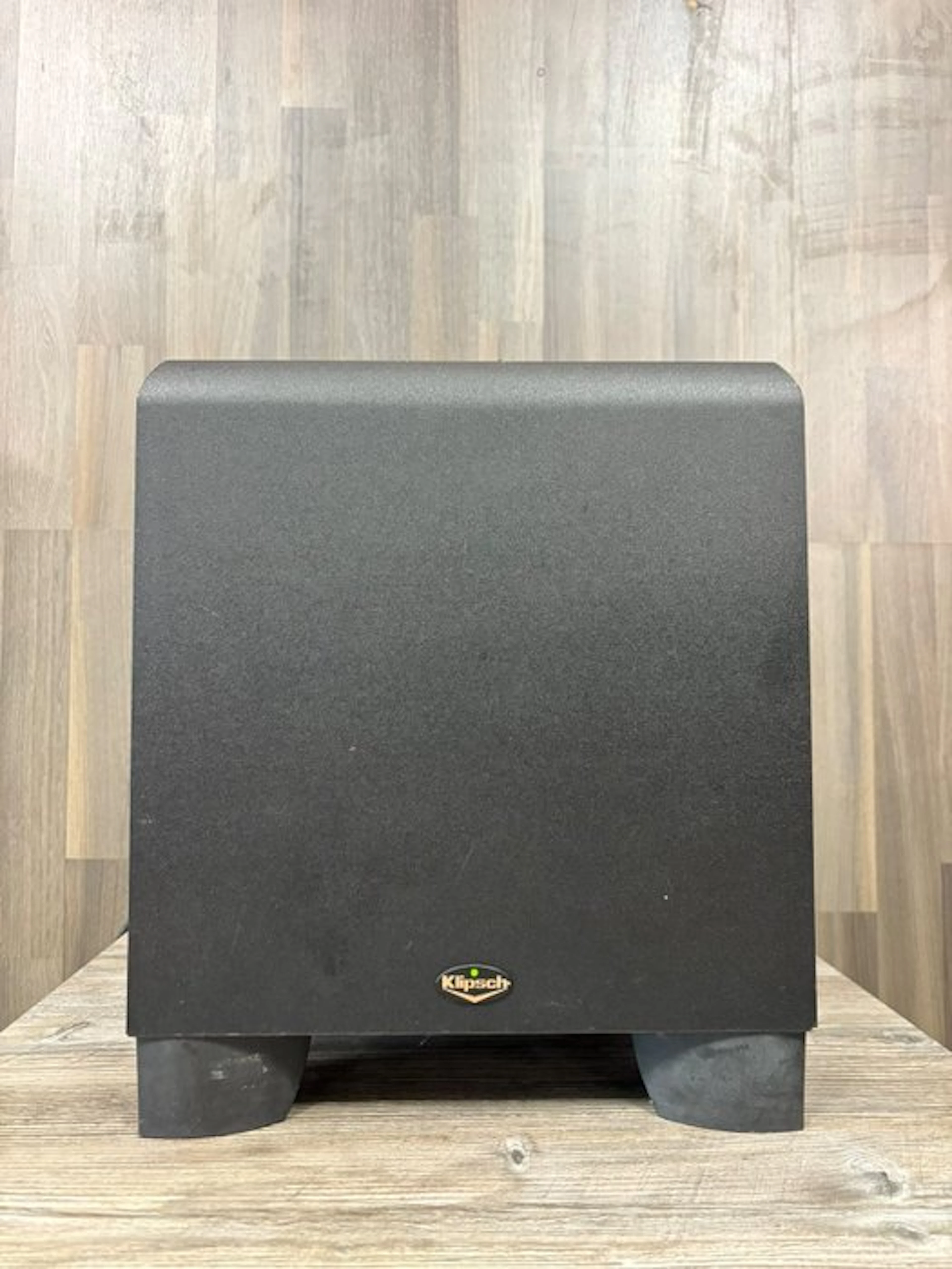 Klipsch - KSW-10 / 10-Inch Down-Firing Powered Subwoofer speaker set