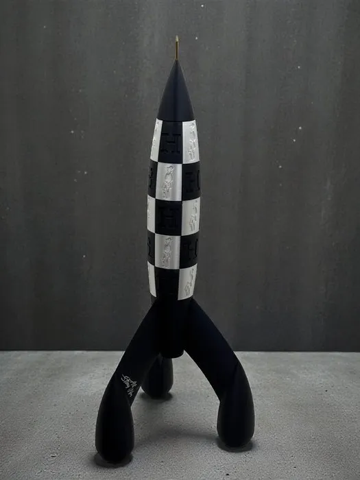 Luxuary Rockets Art Stray-Nos -