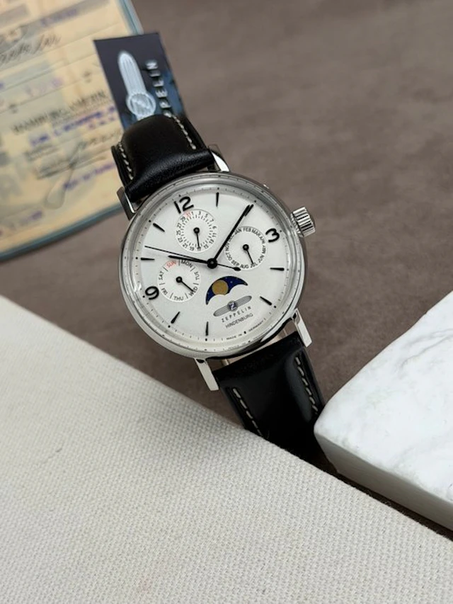 Zeppelin - Hindenburg -Moonphase - triple Date - White...