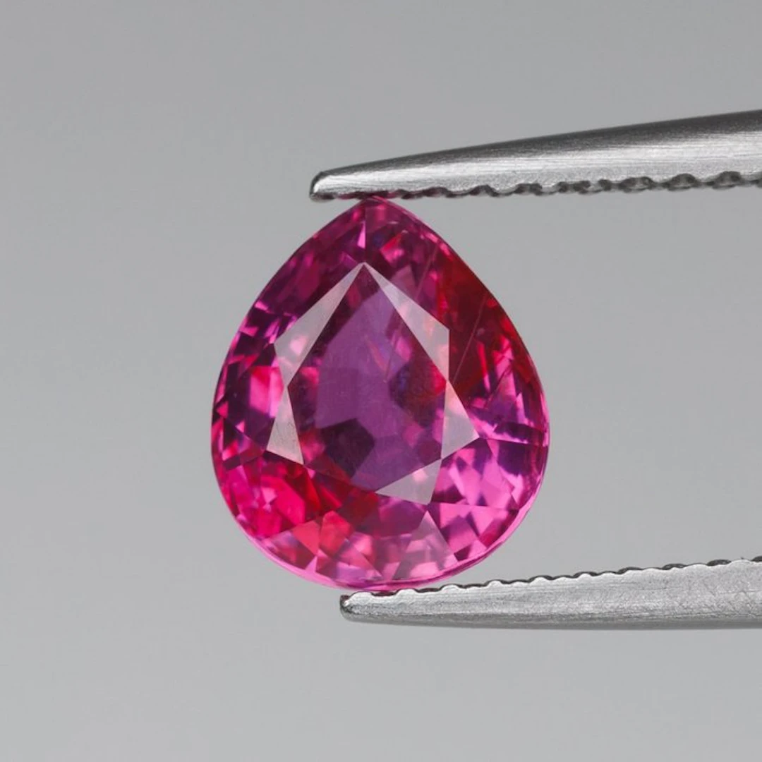 1 pcs Pink Sapphire - 1.77 ct - Lotus Gemology - *HOT PINK*