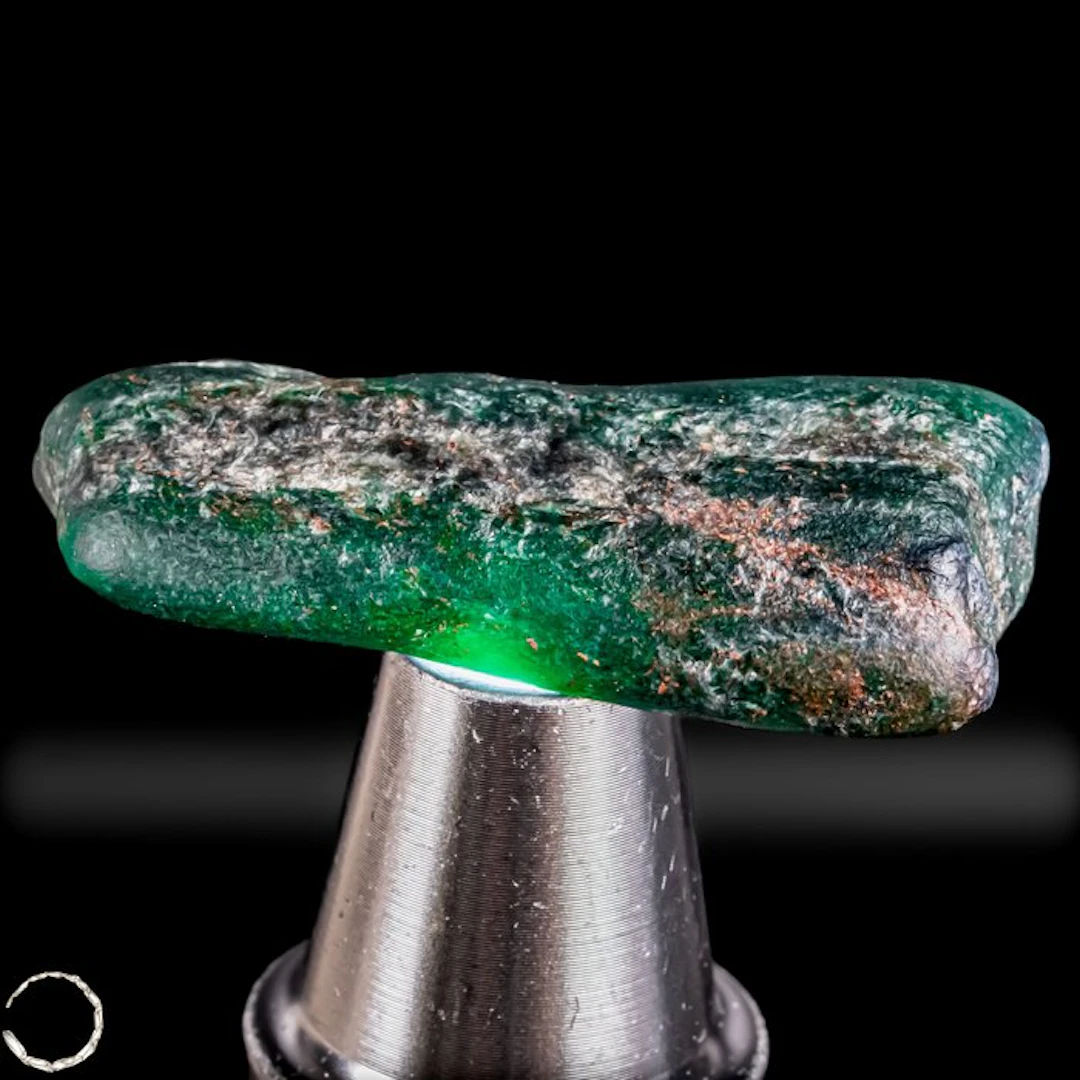 Natural emerald rough crystal with exceptional color...