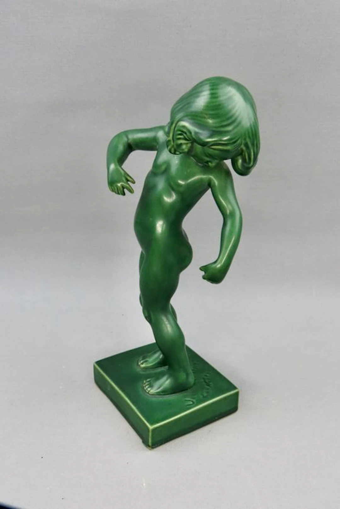 Denemarken - Kai Nielsen - Statue, Venus Kalipygos - 23 cm - Earthenware