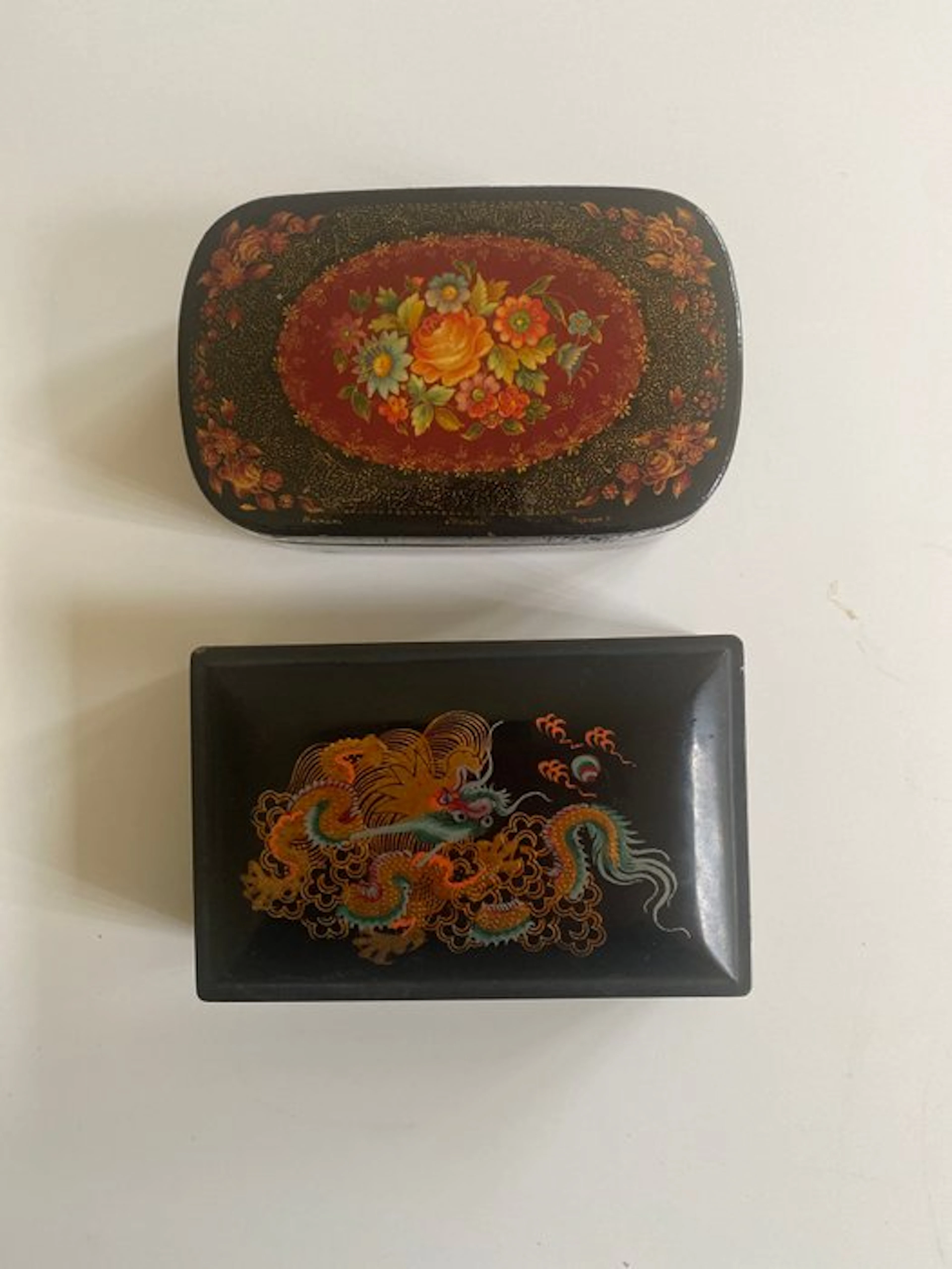Jewellery box (2) - lacquer