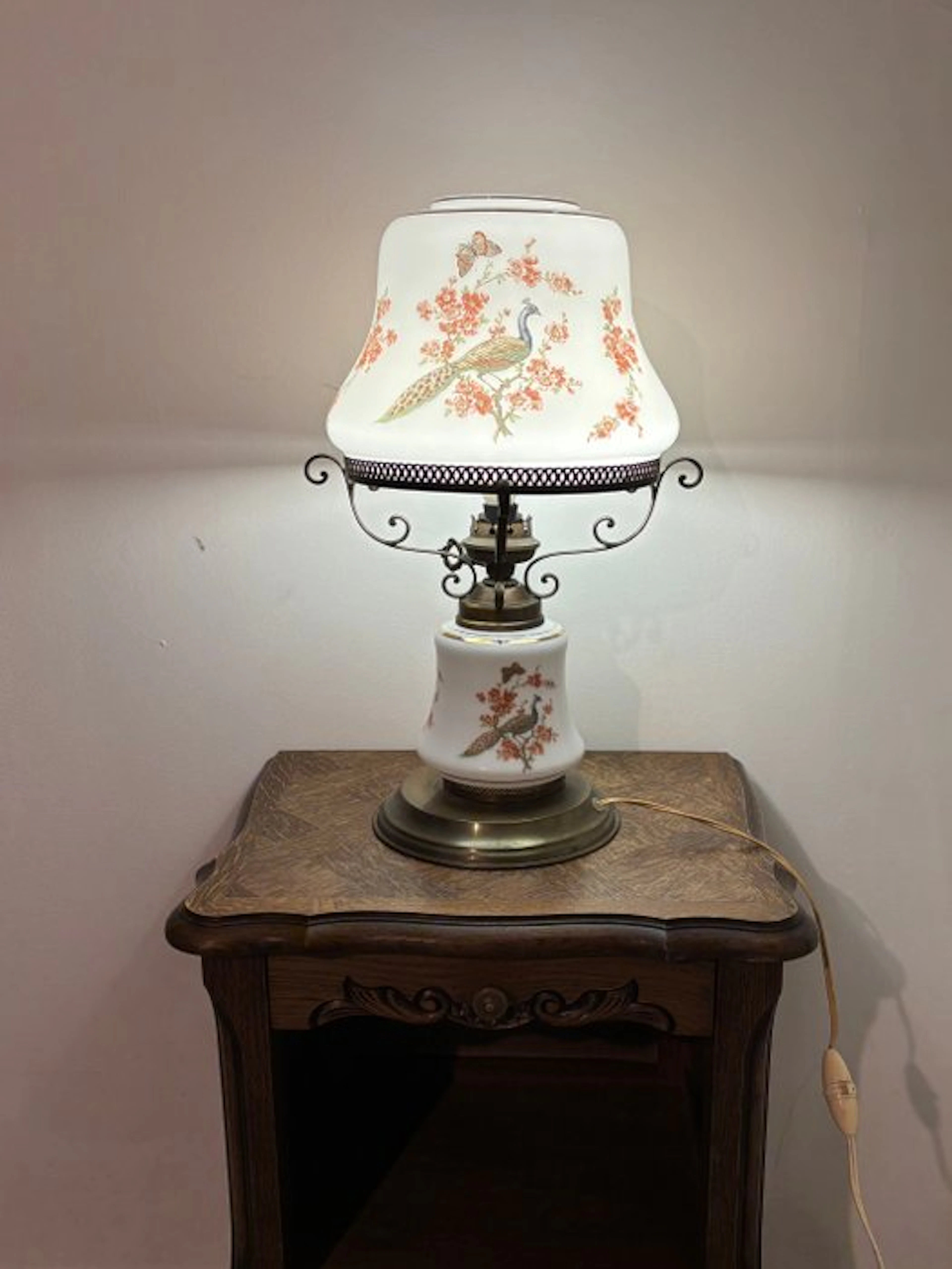 Table lamp - Table lamp in the style of an oil lamp