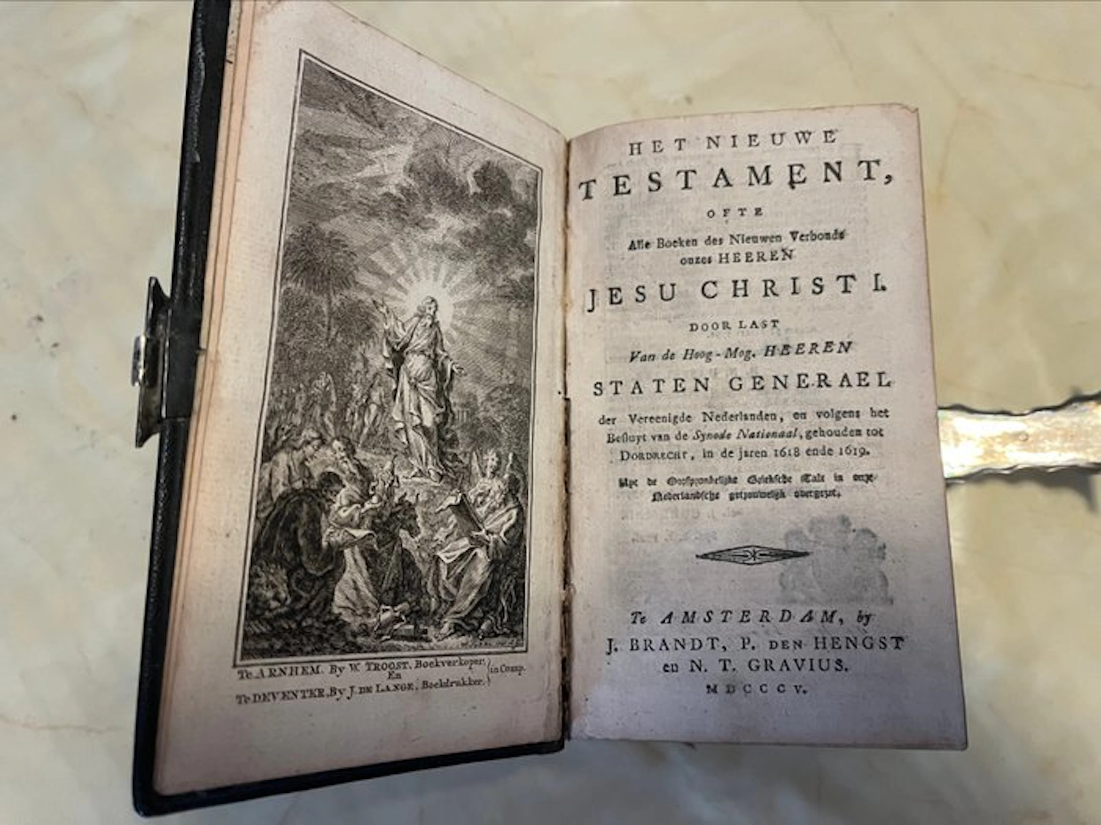 Nieuw Testament (Circa 1850) met Zilveren Slot (Erg Goede Staat) - 1850