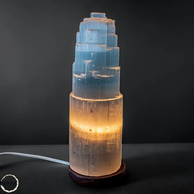 Selenite lamp on wooden stand – A luminous natural work of art