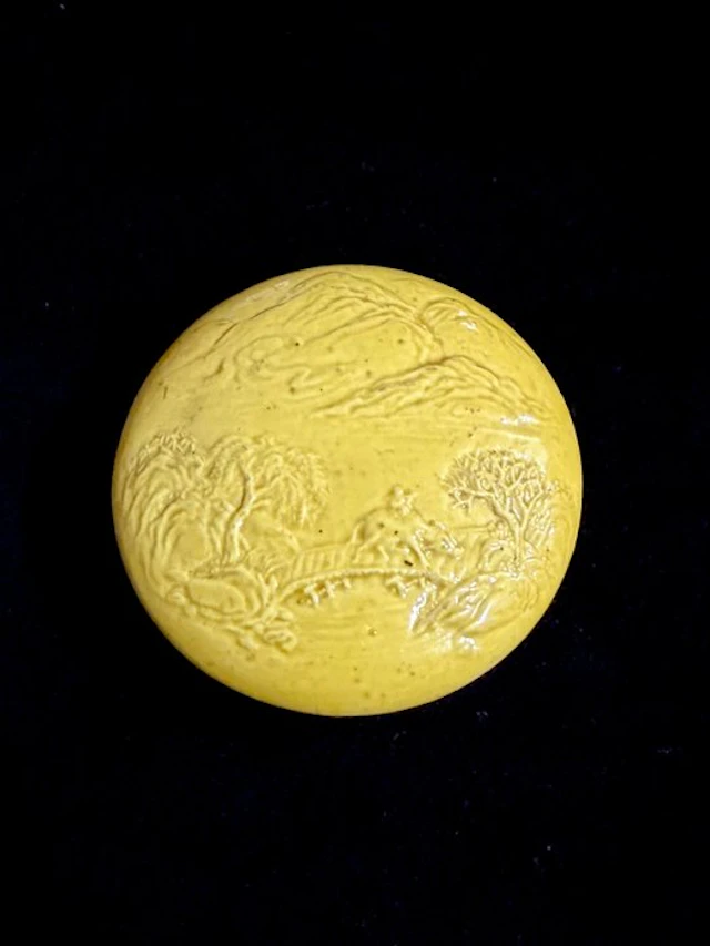 Ink box - Porcelain - China - first half 20th century