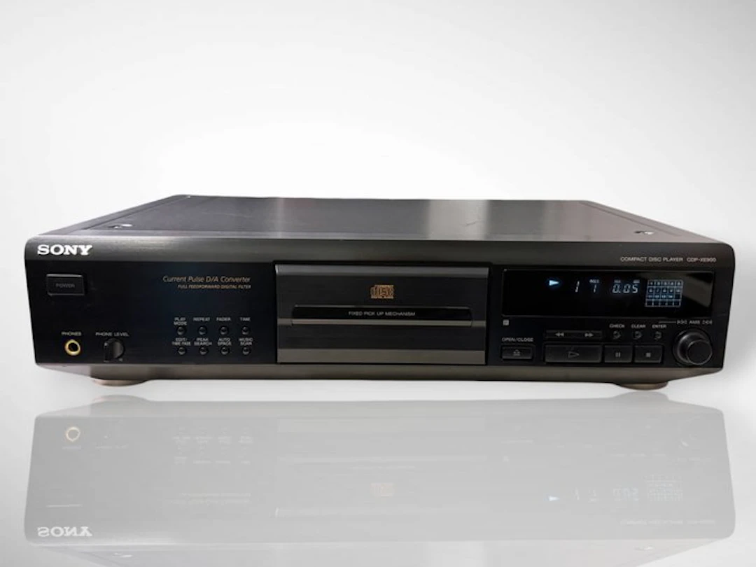 Sony - CDP-XE900 CD player