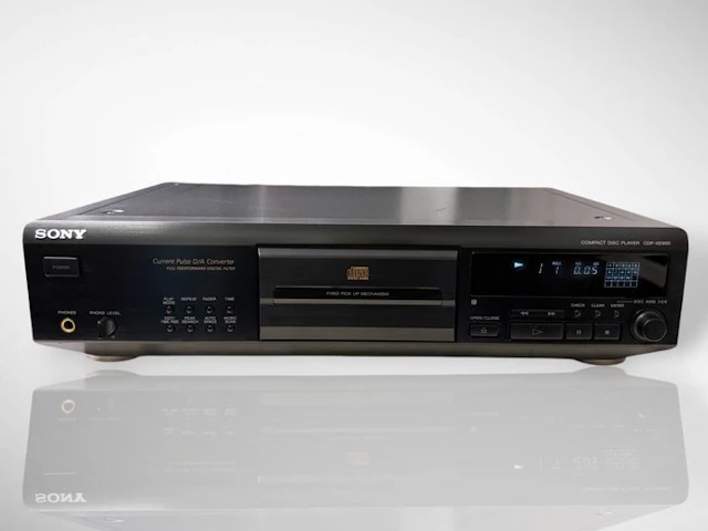 Sony - CDP-XE900 CD player