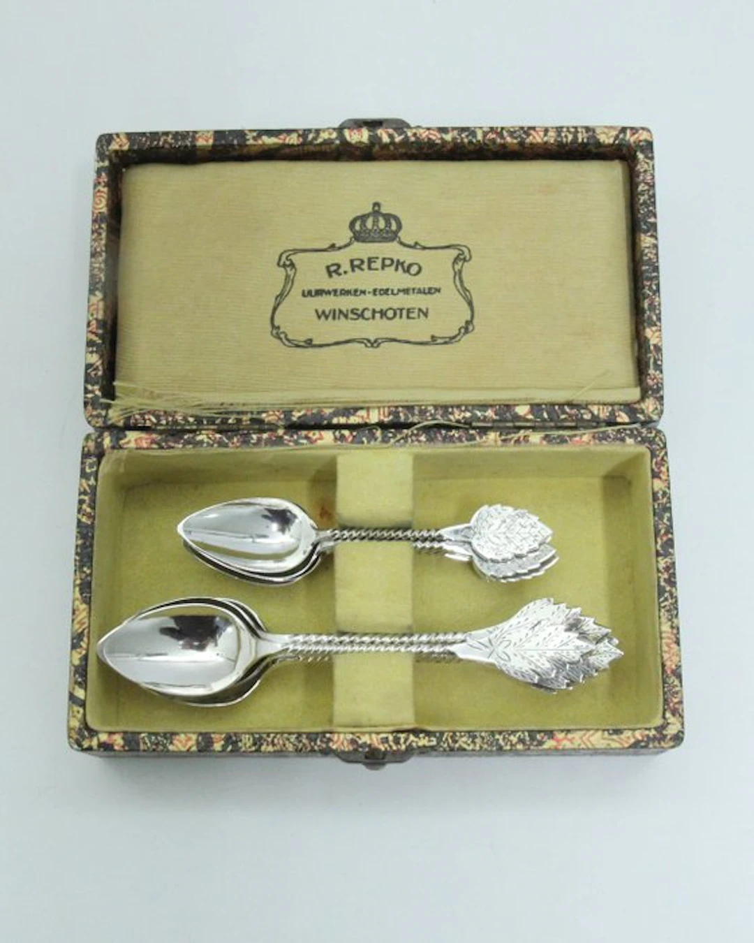 Antieke (1921) set thee-koffielepels in chic doosje...