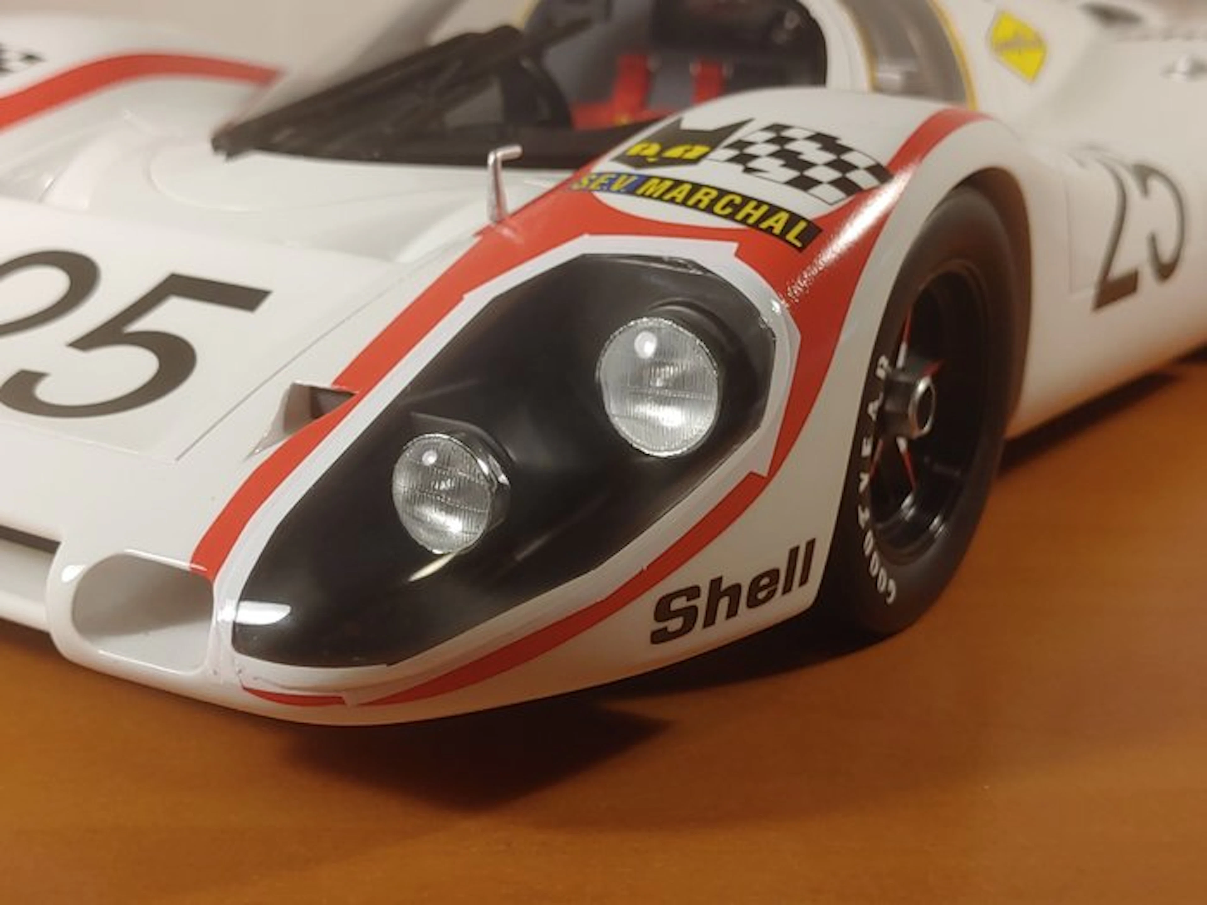 CMR 1:12 - Model race car - Porsche 917 Long Tail #25...