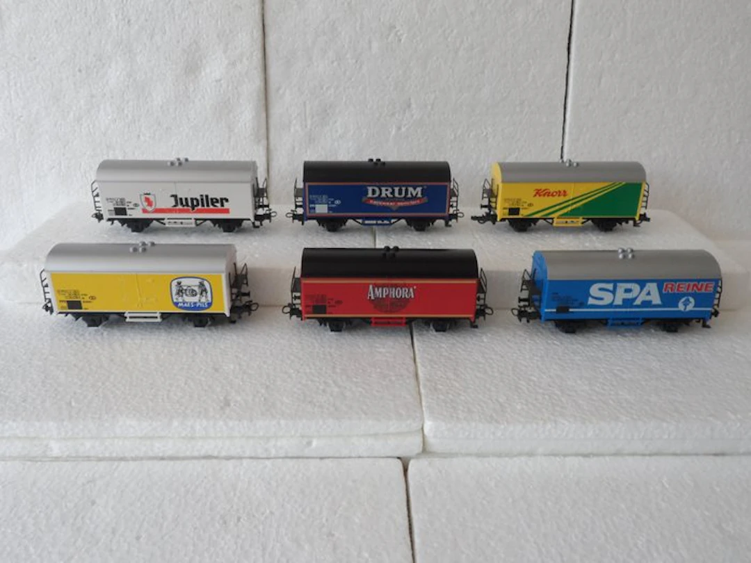 Märklin H0 - Model train freight carriage (6) - 6...