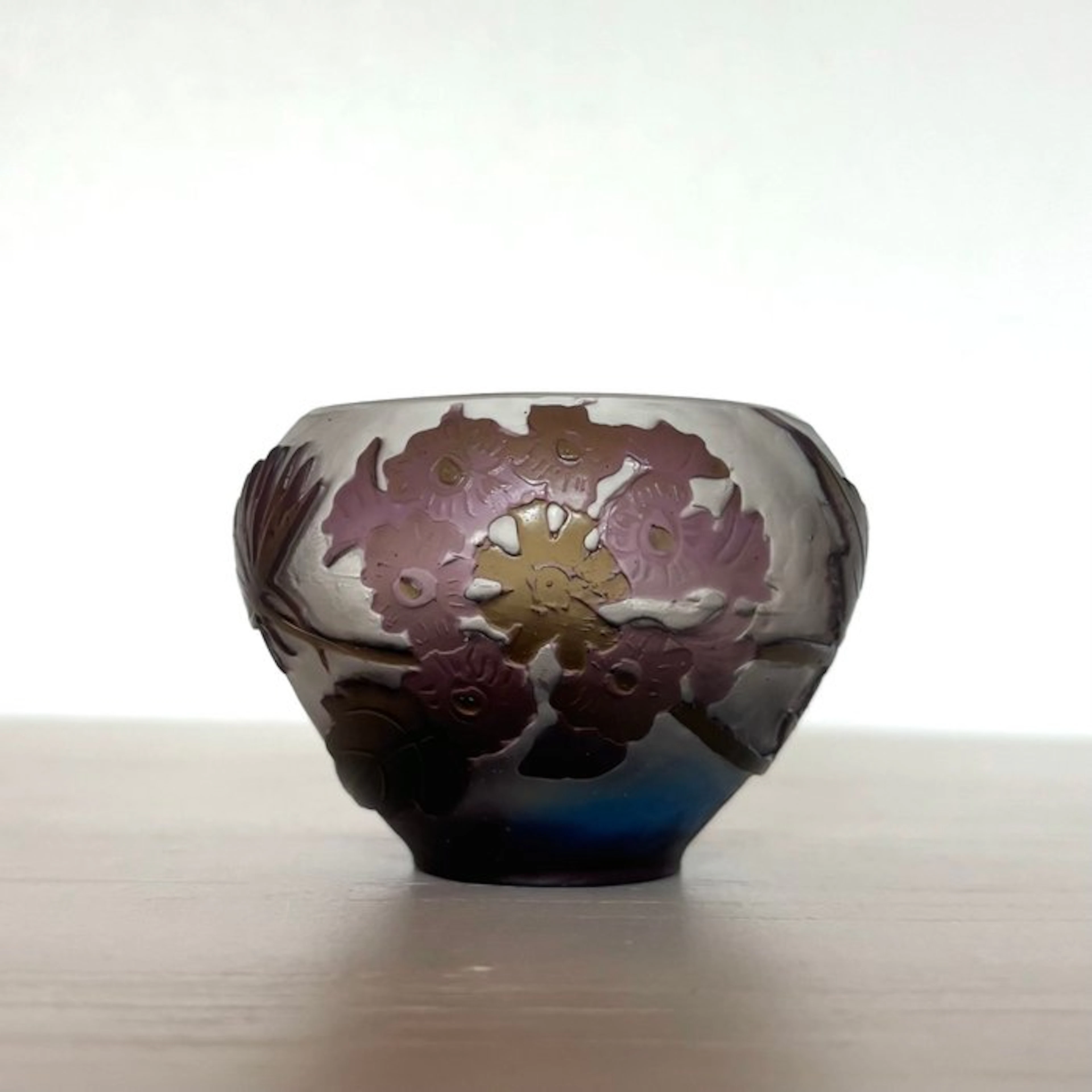 Emile Gallé - Vase - miniature vase - Glass