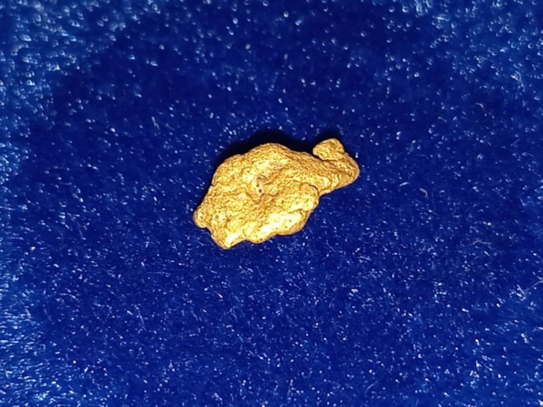 Rare jewel - Gold nugget - Lapland Nugget - Height: 0.6...