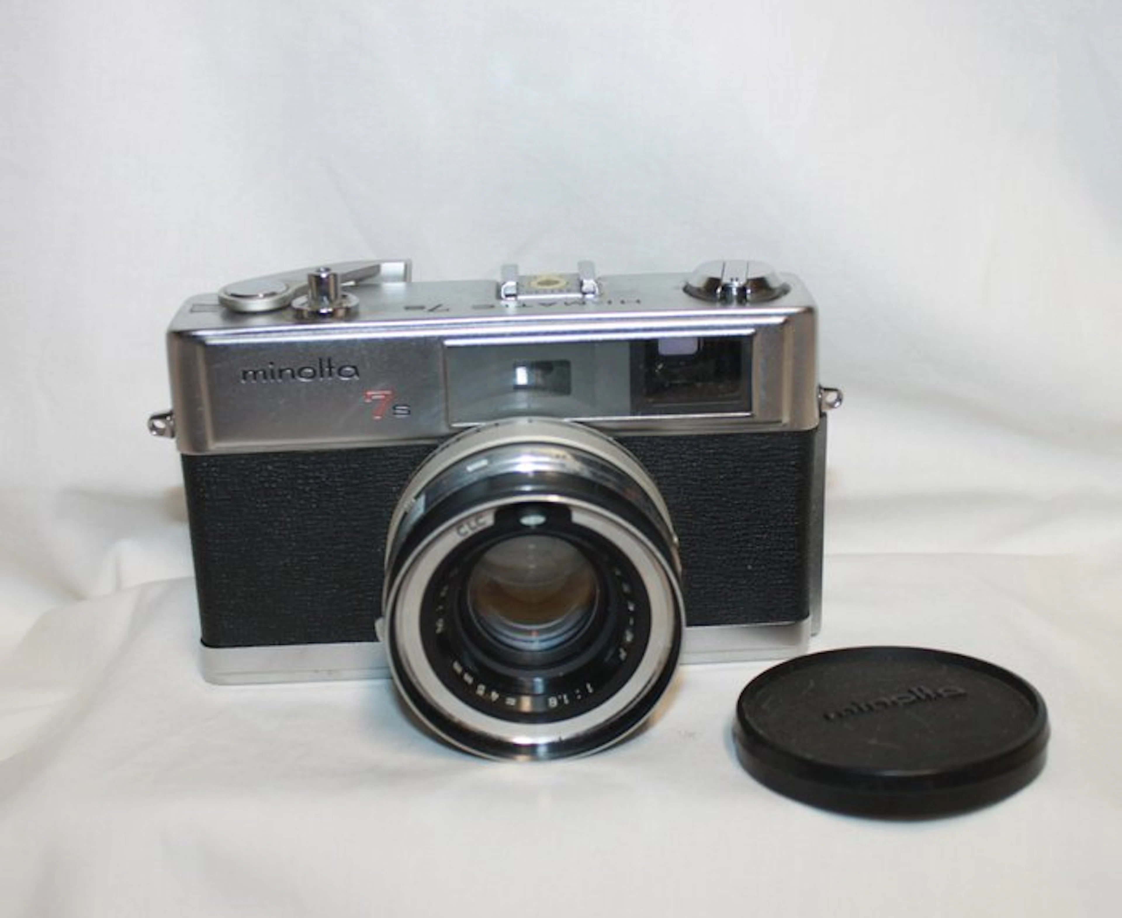 Minolta Hi-Matic 7s avec Rokkor- PF 1.8/45mm | Analogue camera