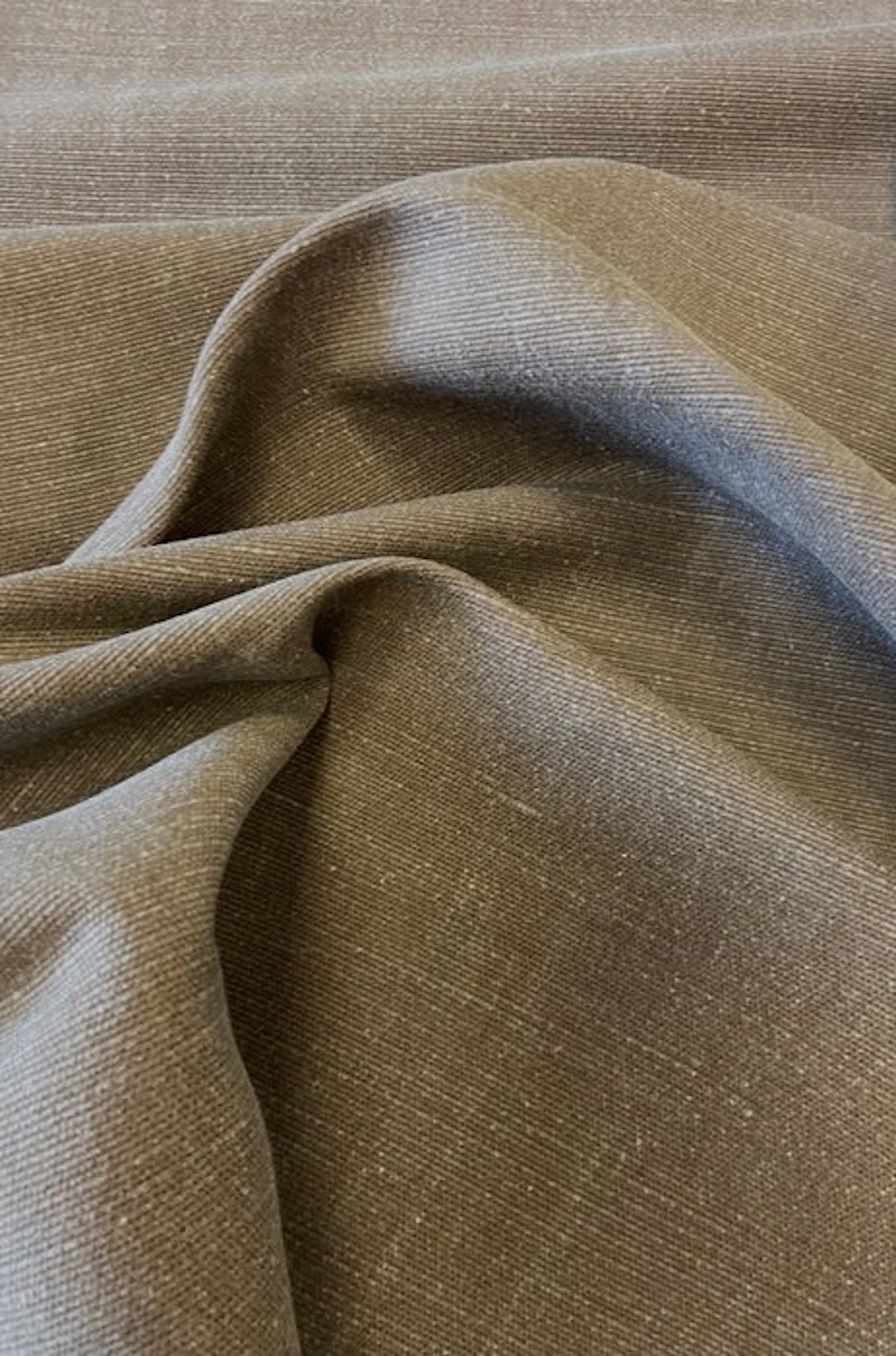 1721★Linen and cotton fabric in taupe/khaki with a natural