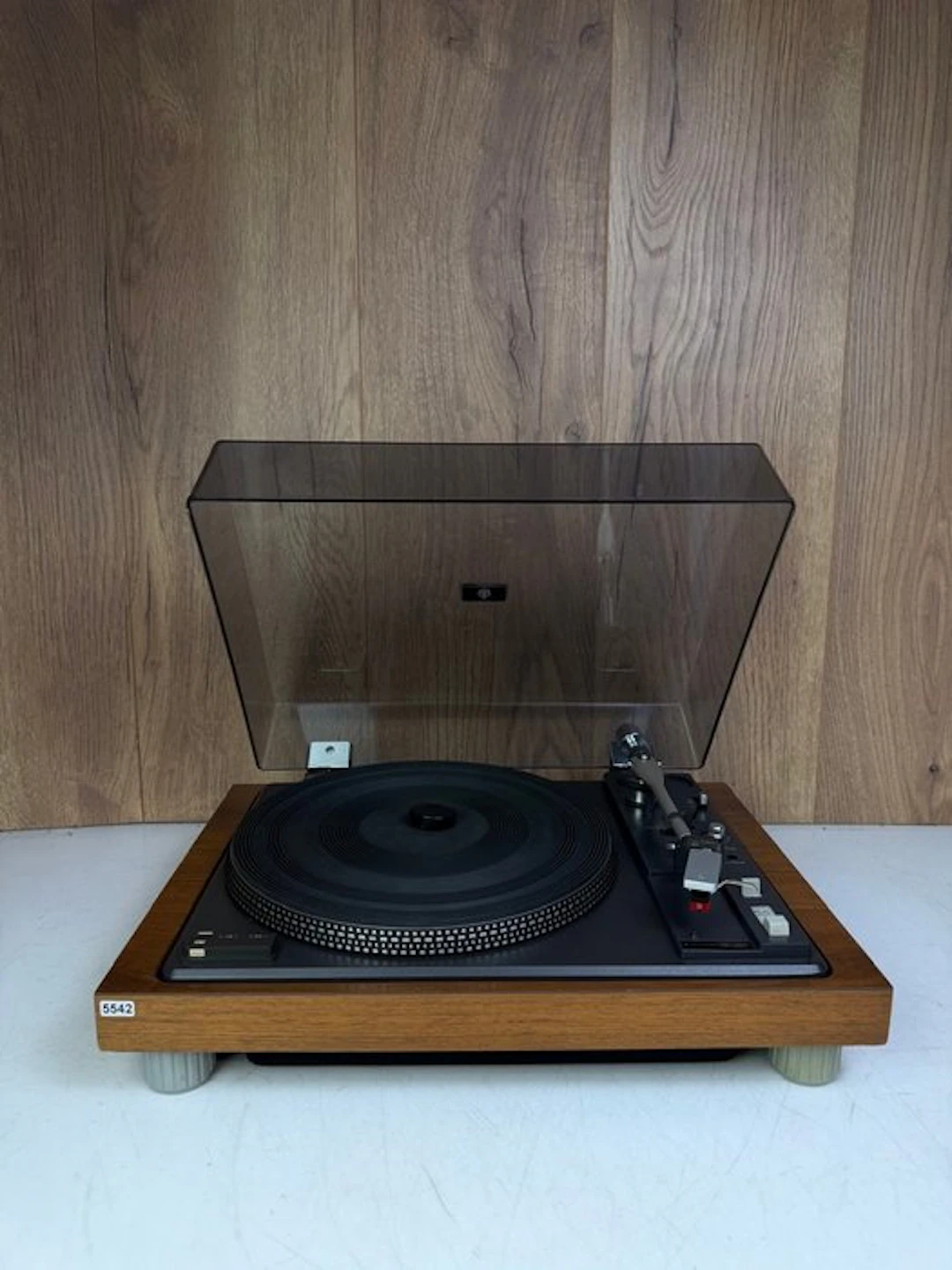 Kenwood - KP-5022 Direct-Drive Fully Automatic Turntable