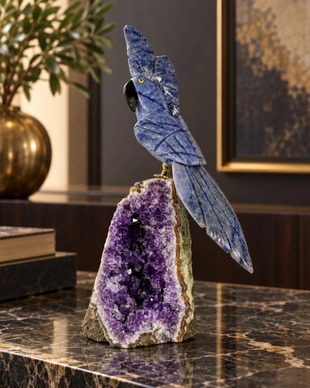 Rare piece - Hand-carved blue natural-stone parrot on...