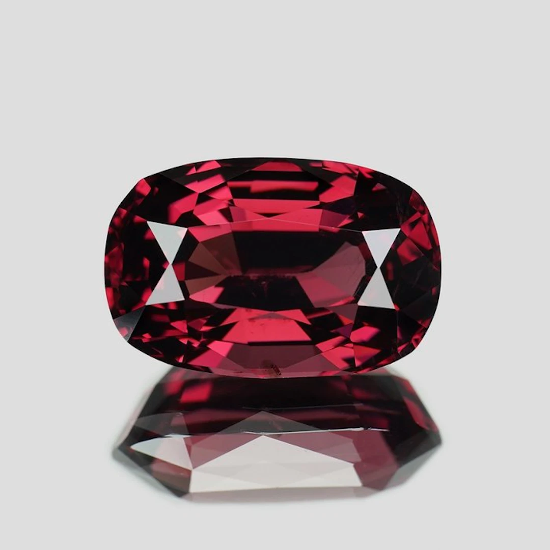 1 pcs Red Spinel - 4.27 ct - Lotus Gemology - NO HEAT, Vietnam Origin