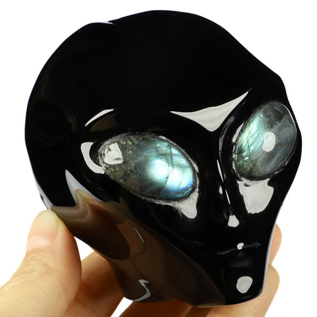 449g Black Obsidian Female Alien – Devil's Mirror