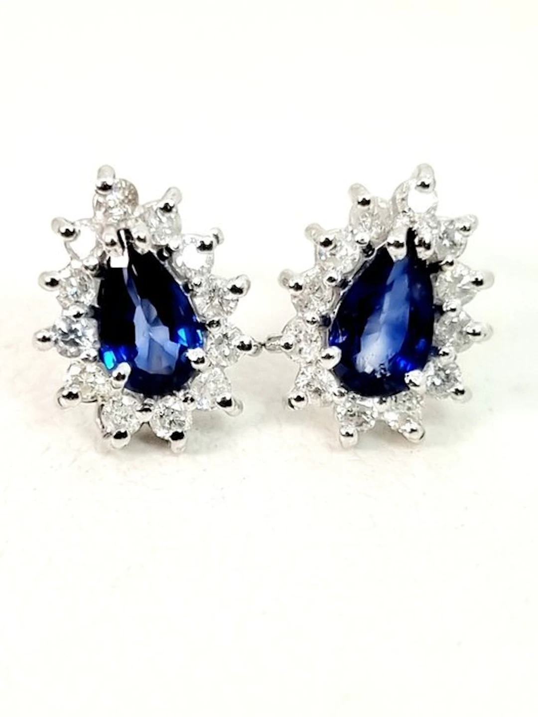 Earrings - 18 kt. White gold Sapphire - Diamond