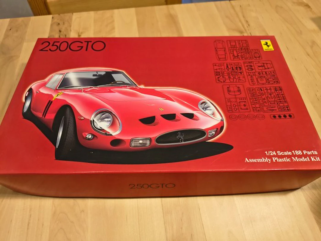 Fujimi 1:24 - Model kit - Ferrari 250 GTO