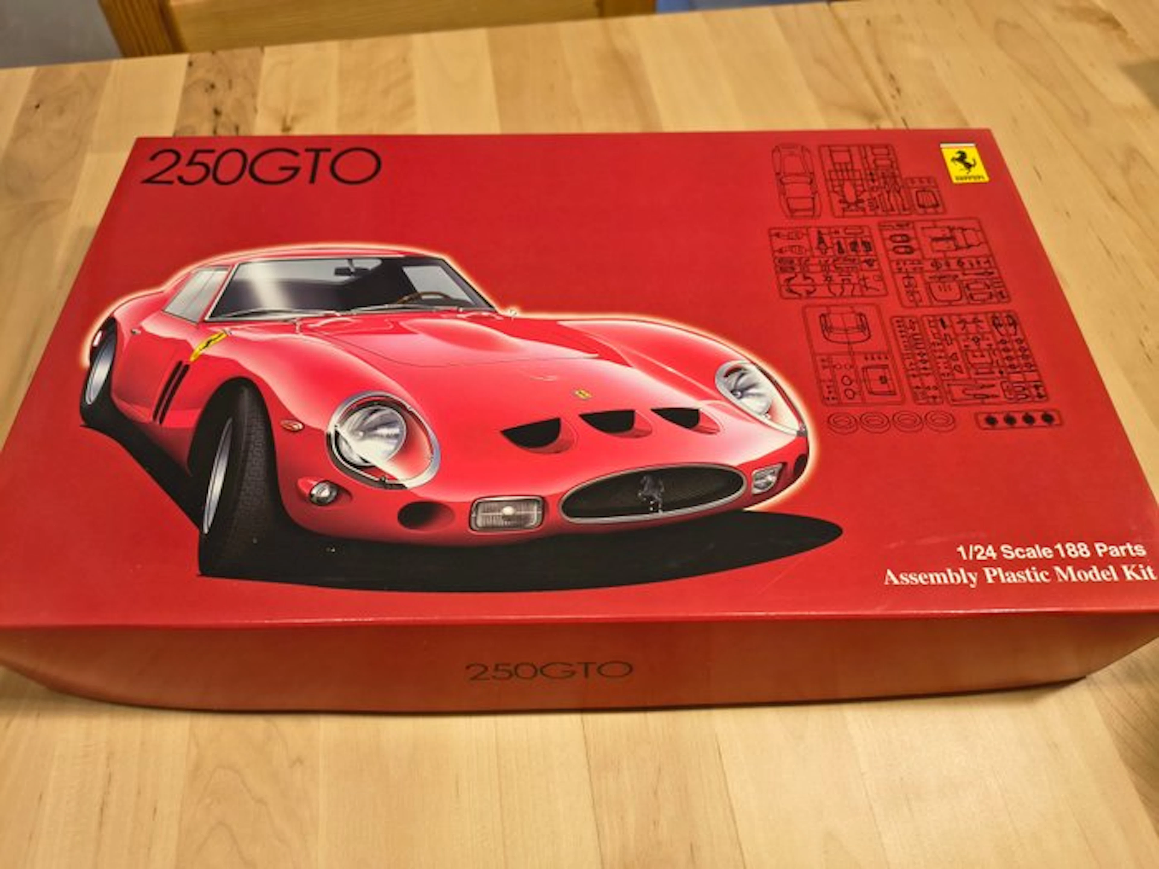 Fujimi 1:24 - Model kit - Ferrari 250 GTO
