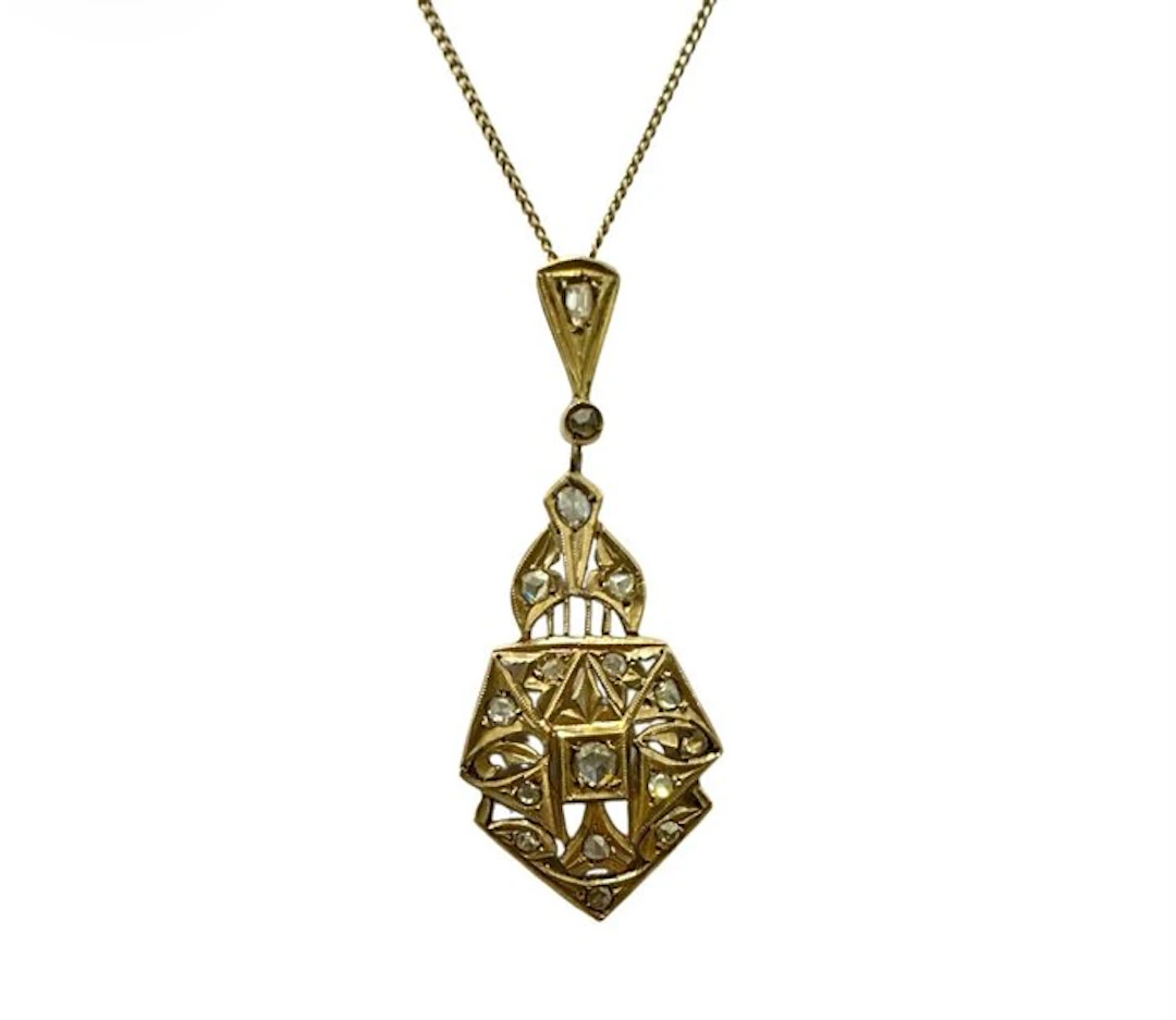 Necklace with pendant - 12 kt