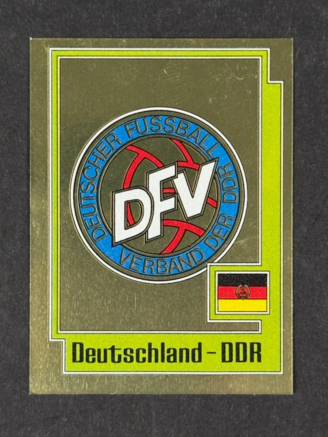 1980 Panini #194 Europa 80 - Badge: Deutschland DDR - 1 Sticker - Mint (M)