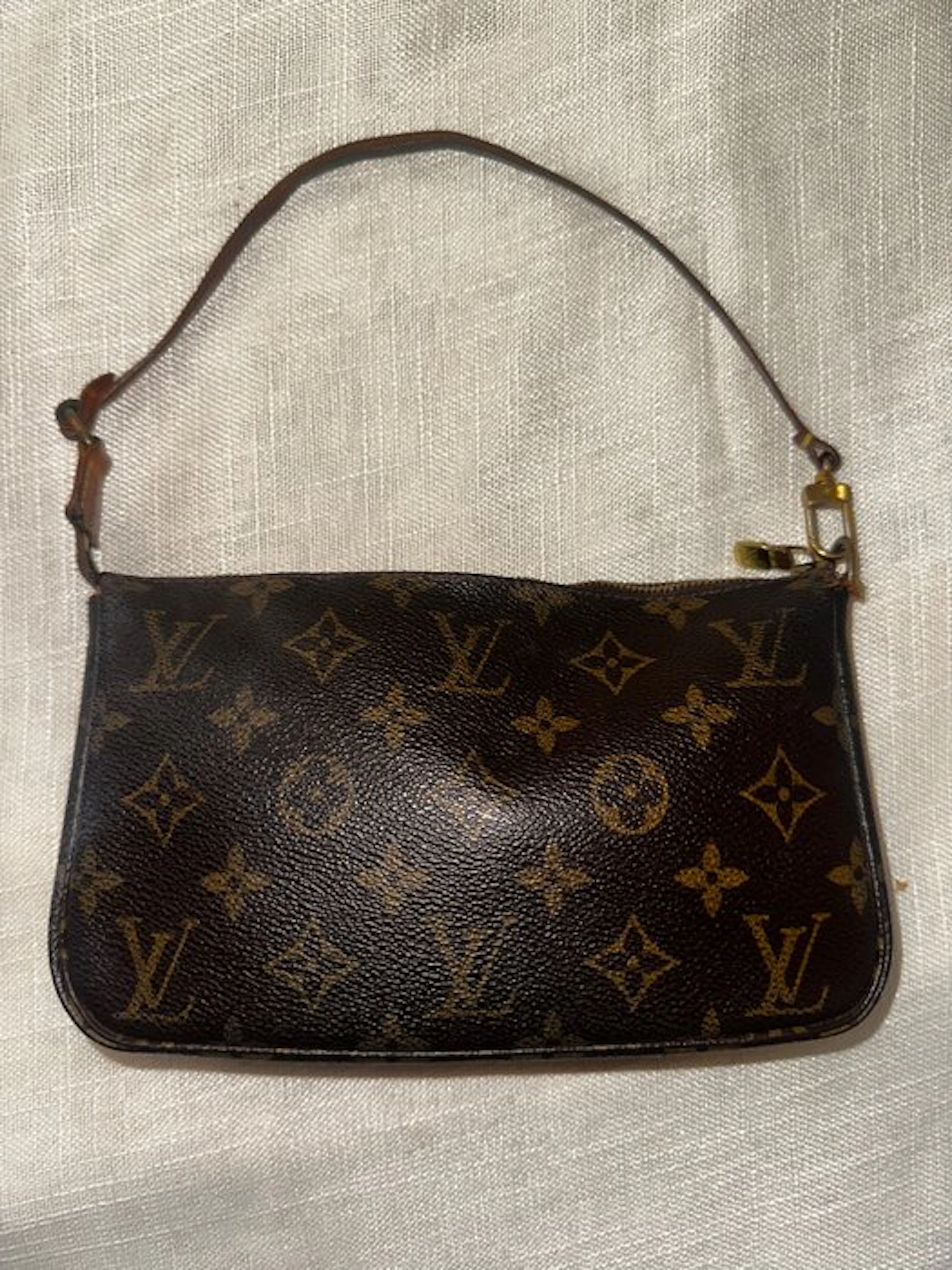 Louis Vuitton - Pochette Accessoires - Handbag