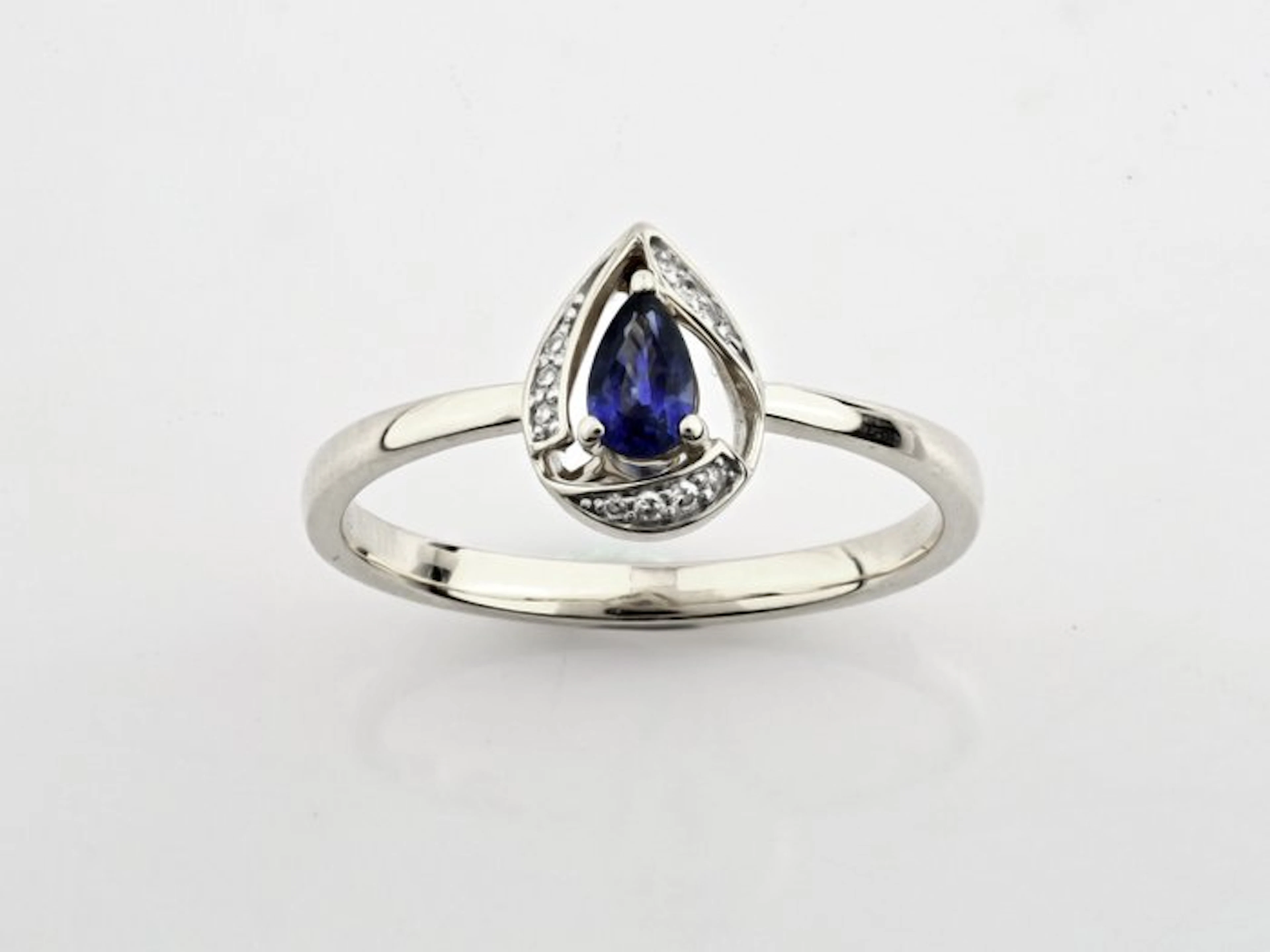 No reserve price - Ring - 14 kt. White gold - 0.30ct. tw. Sapphire - Diamond