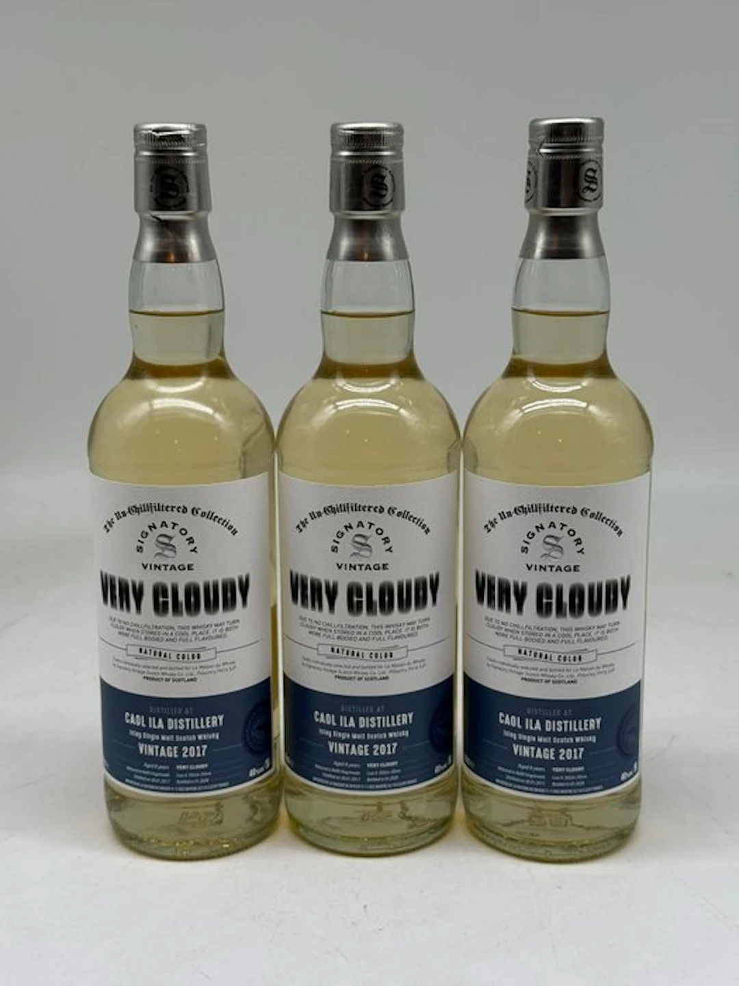 Caol Ila 2017 8 years old Very Cloudy - Signatory Vintage - 70cl - 3 bottles