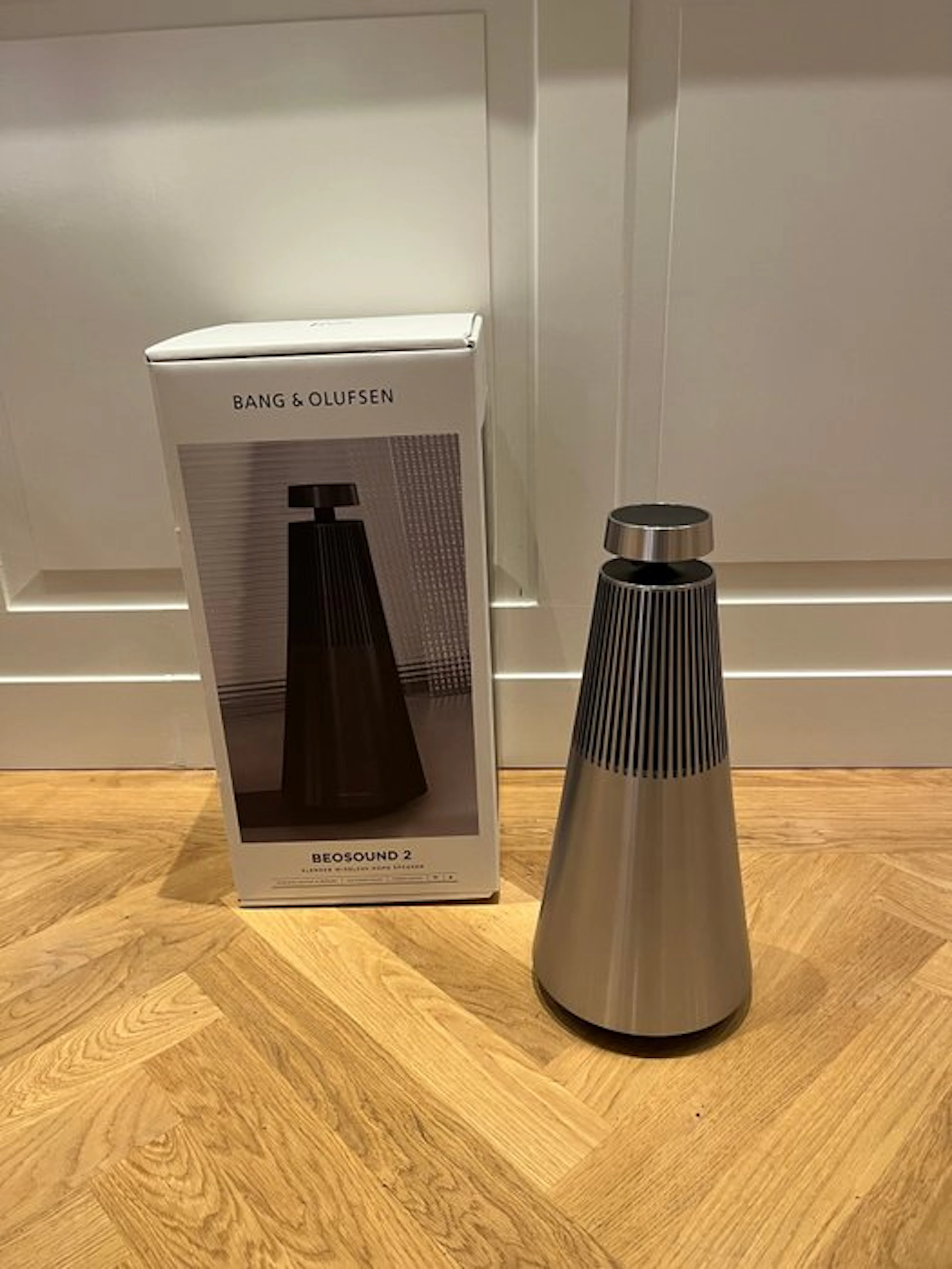 Bang & Olufsen - BeoSound 2 Silver Speaker