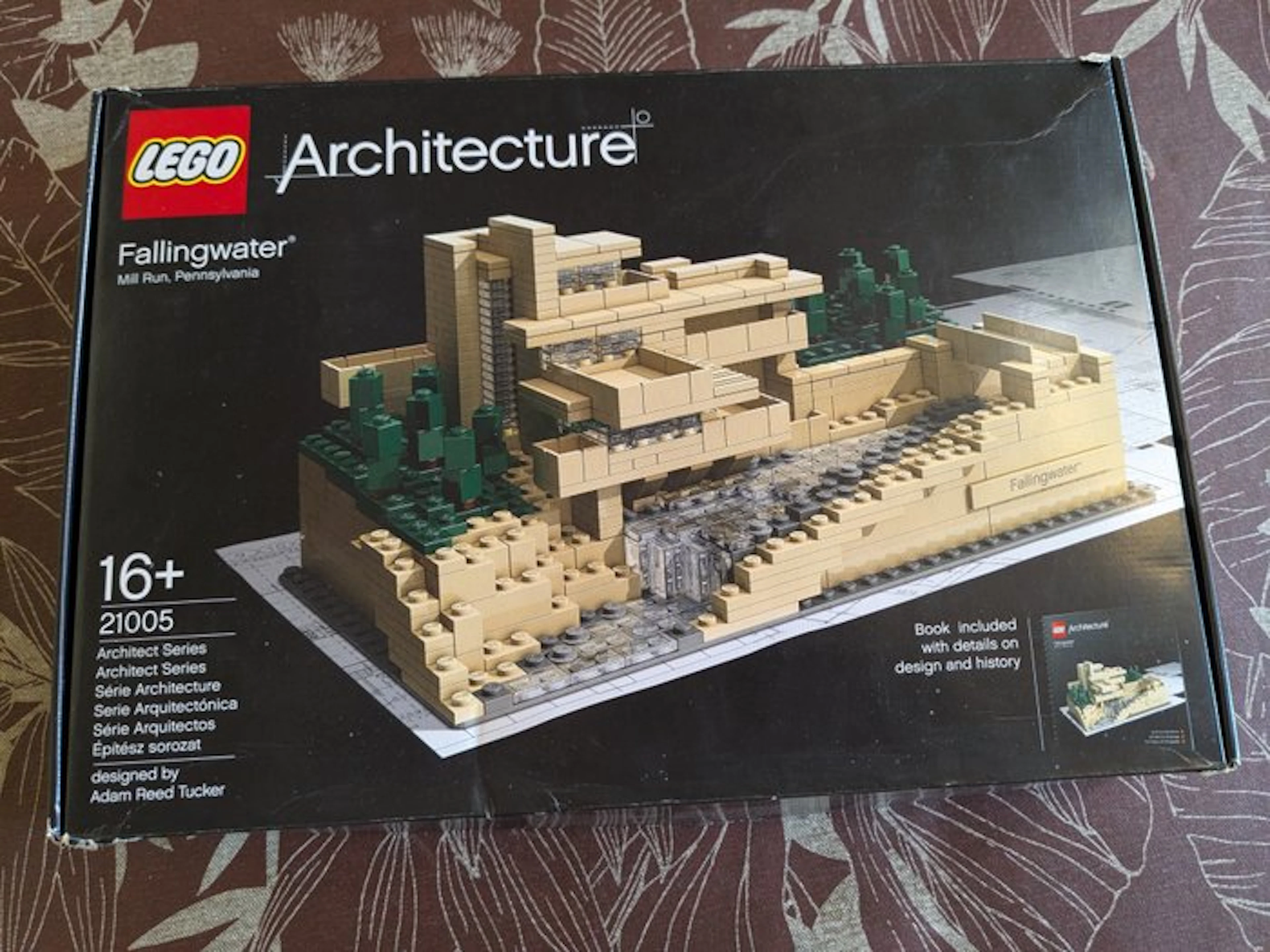 LEGO Set - 21005 - Architecture - Fallingwater