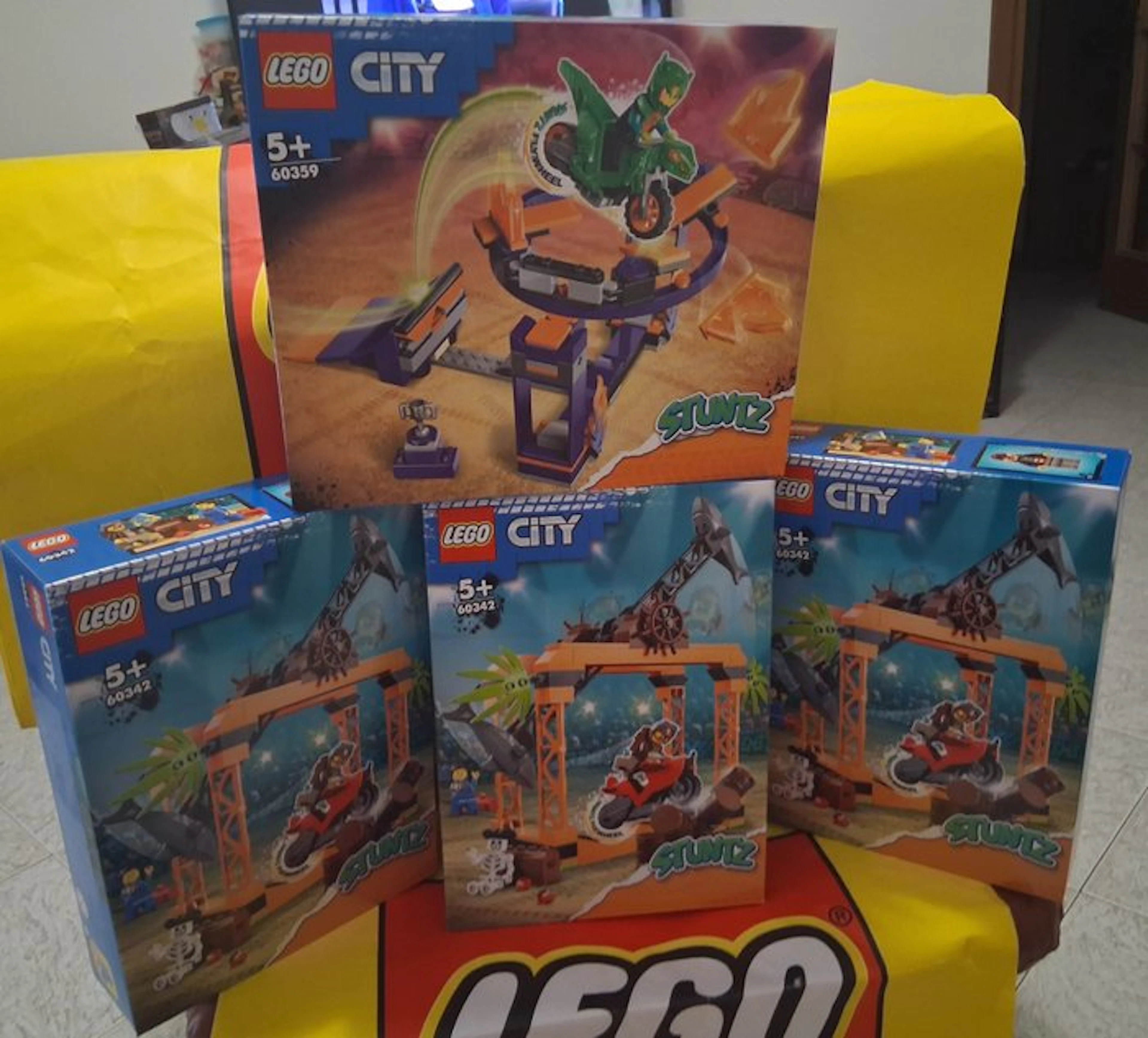 LEGO Set - City - LEGO City Stuntz 60342 e 60359 - Nuovo/Ritirato