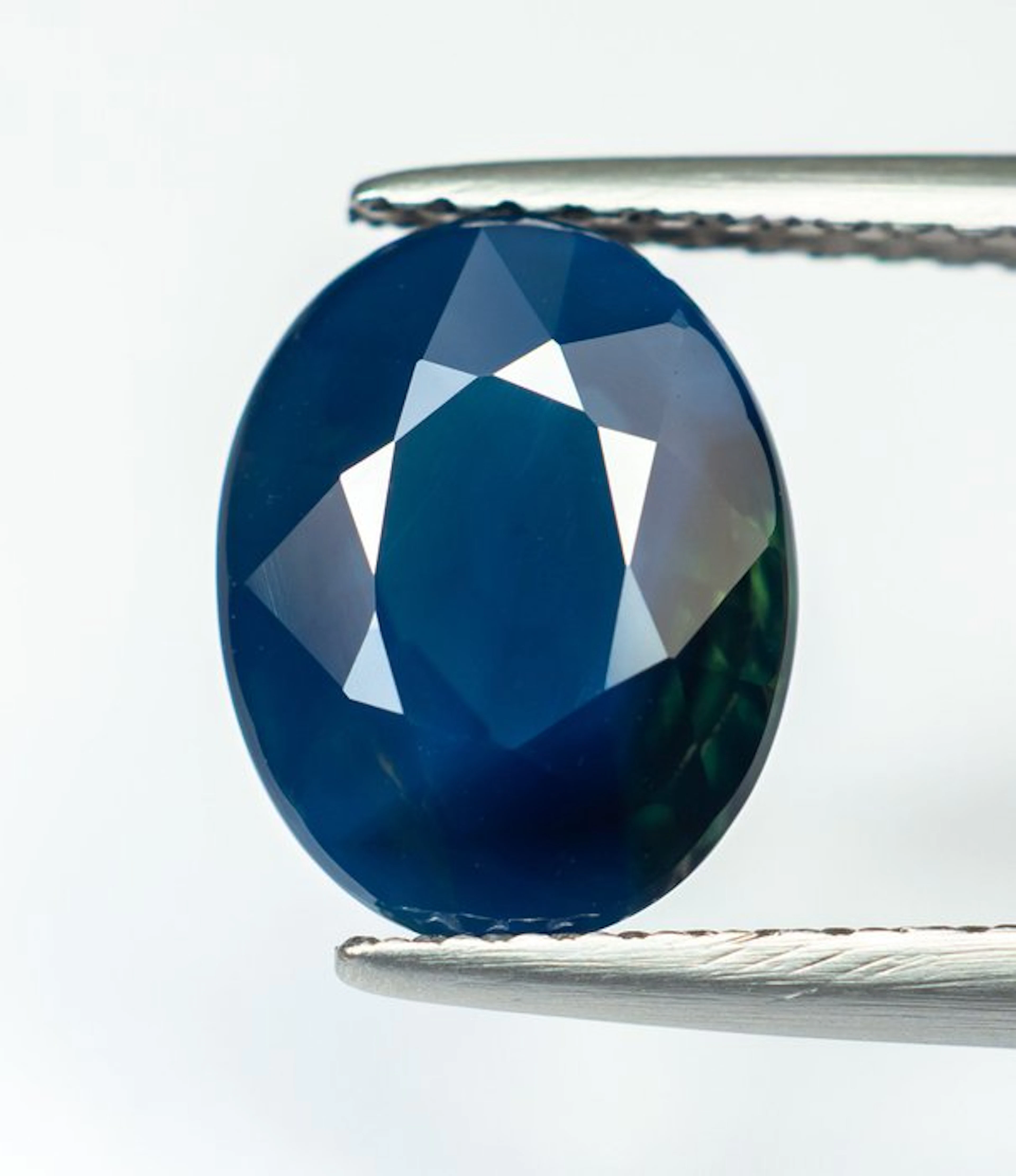 No reserve price Sapphire - 3.02 ct - Bellerophon Gemlab - Deep Greenish Blue