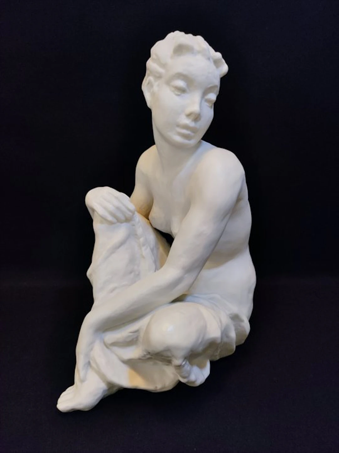 Rosenthal - Figurine - Halbakt "Christl" 23,0 cm Modell 5115 sitzende