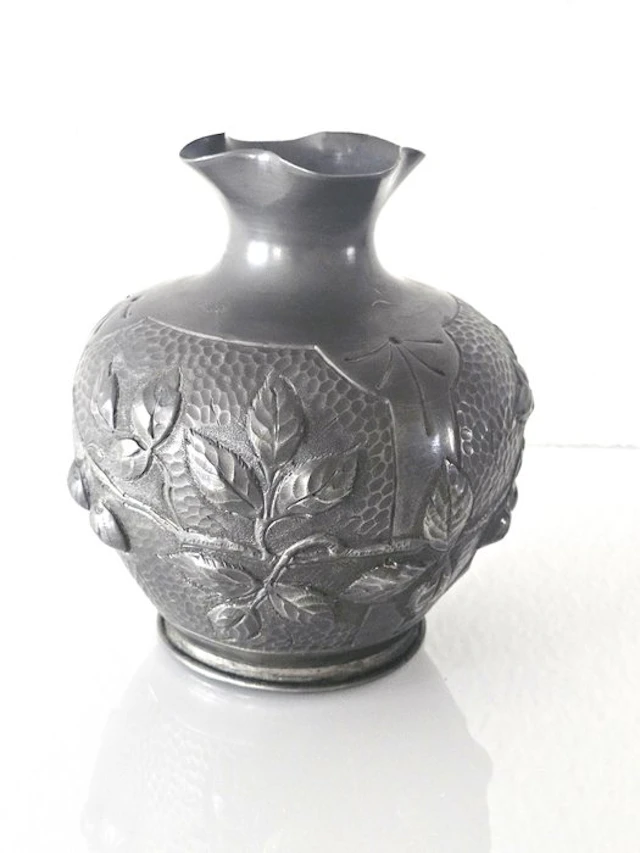 F. Cortesi - Vase - Decorative Art Nouveau - Tin of Art