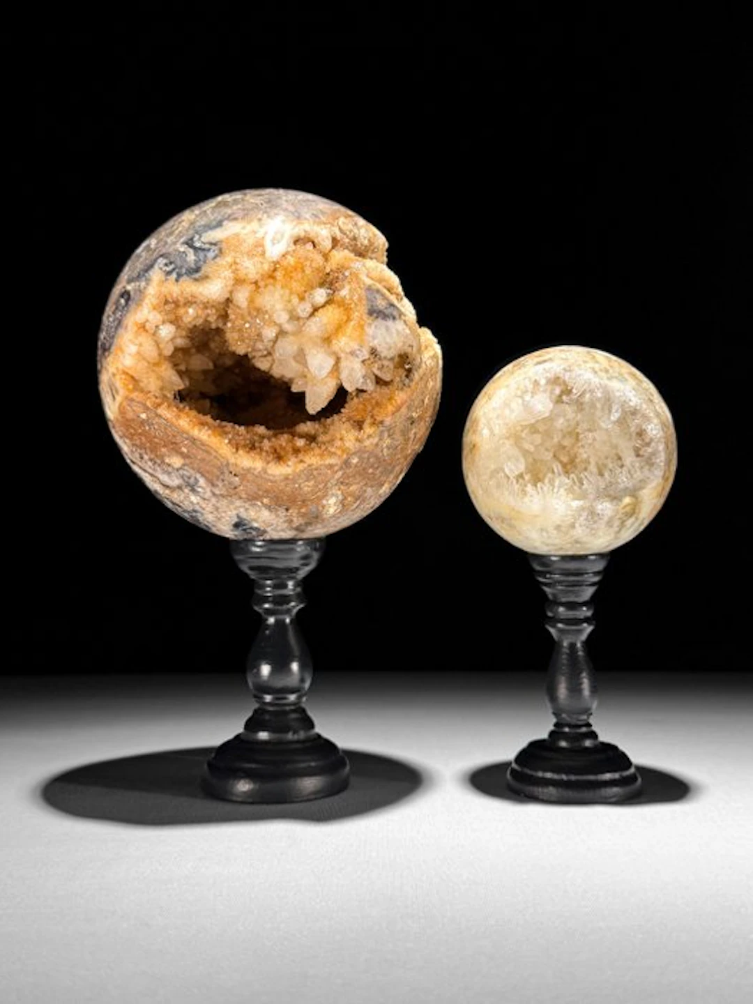 NO RESERVE PRICE - Wonderful Pair of Quartz Crystal with...