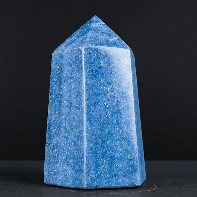 Natural lazulite obelisk from Madagascar – Elegant...