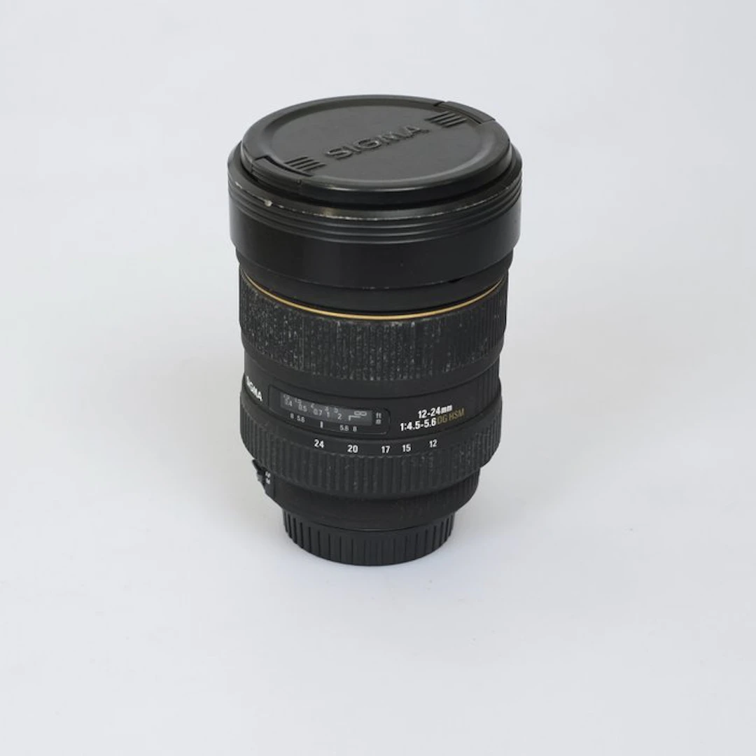 Sigma 12-24/4.5-5.6 EX DG HSM Canon EF Prime lens