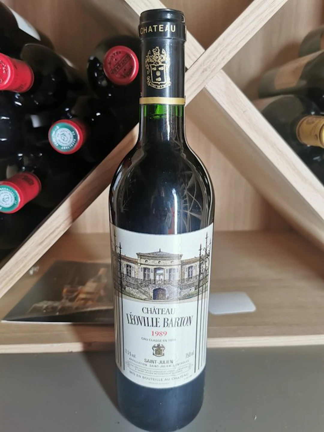 1989 Chateau Léoville Barton - Saint-Julien 2ème Grand...